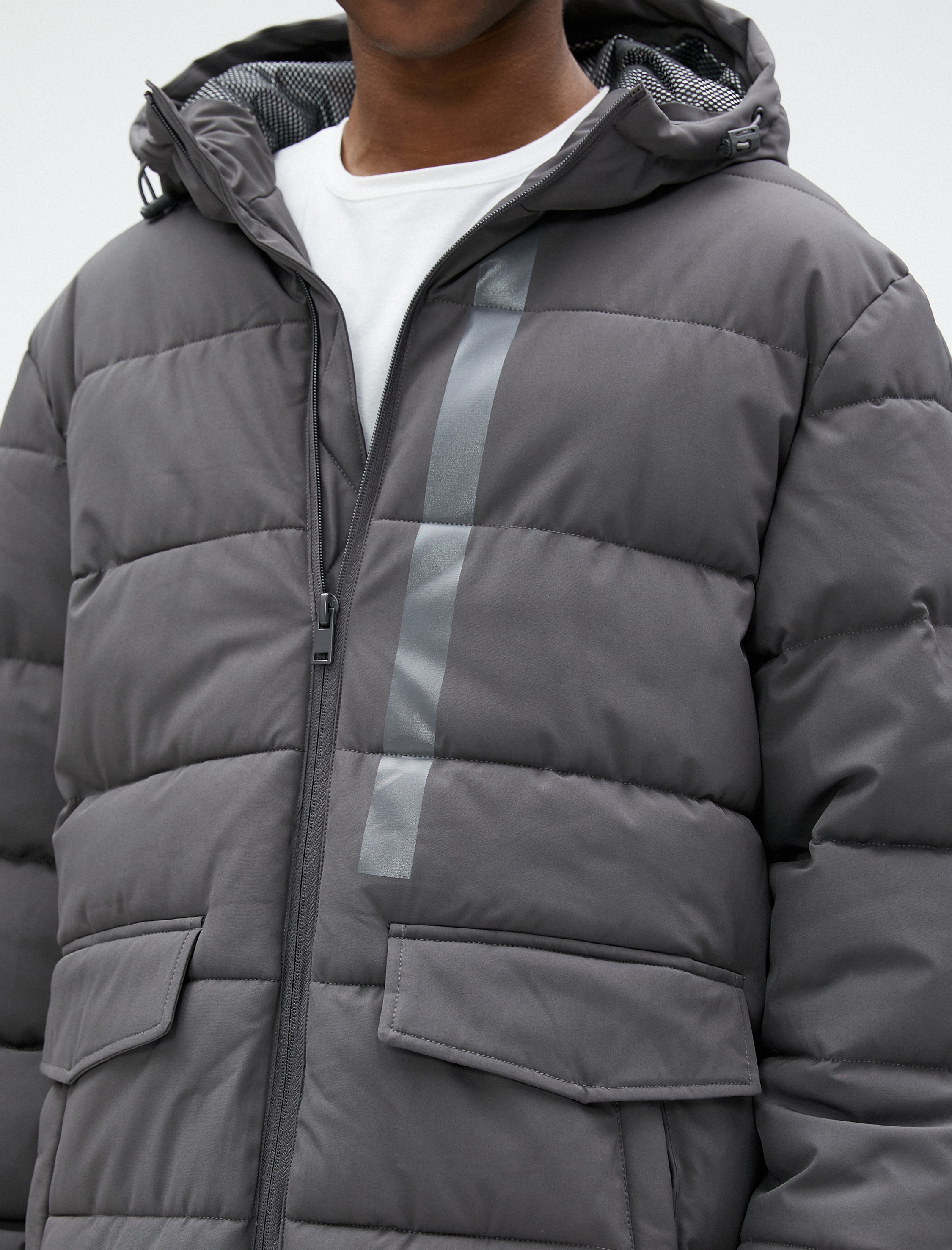   Uzun Mont Anorak Kapşonlu Cepli Şerit Baskılı