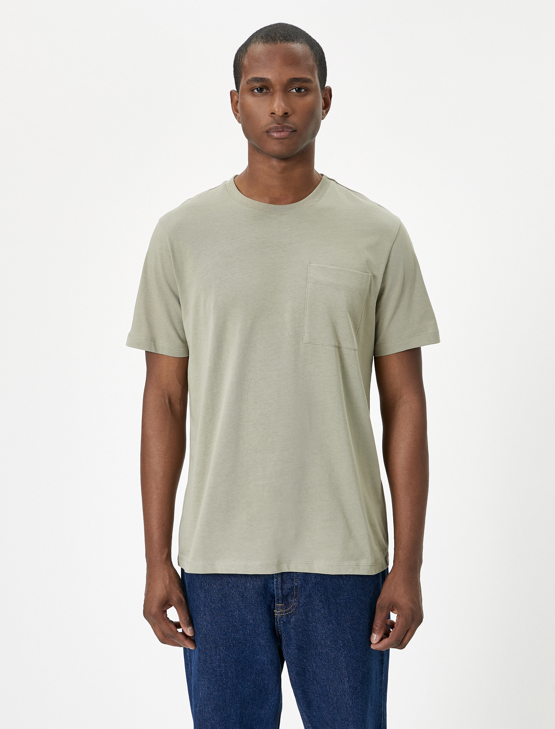   Basic Tişört Cep Detaylı Bisiklet Yaka Kısa Kollu Pamuklu