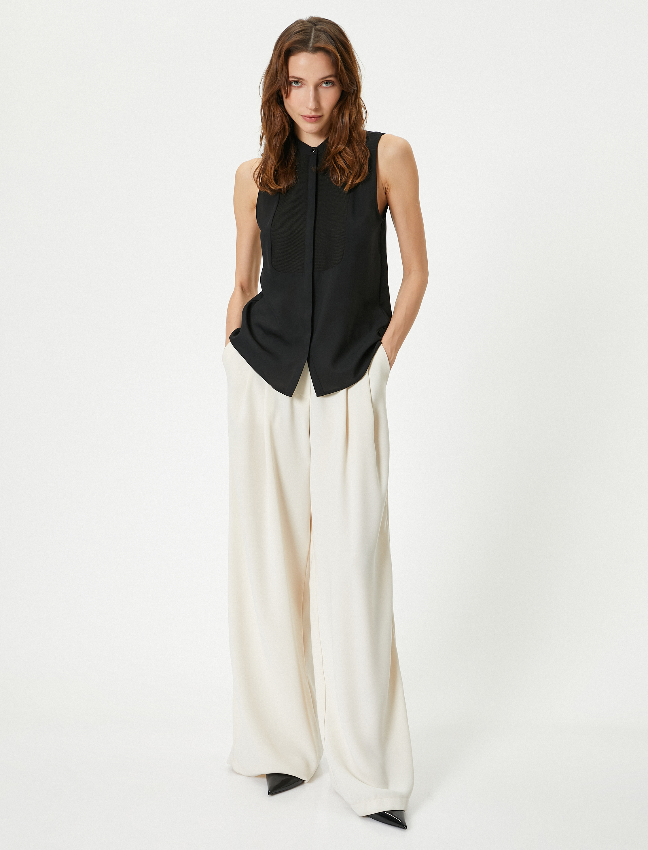   Hakim Yaka Gömlek Kolsuz Roba Detaylı