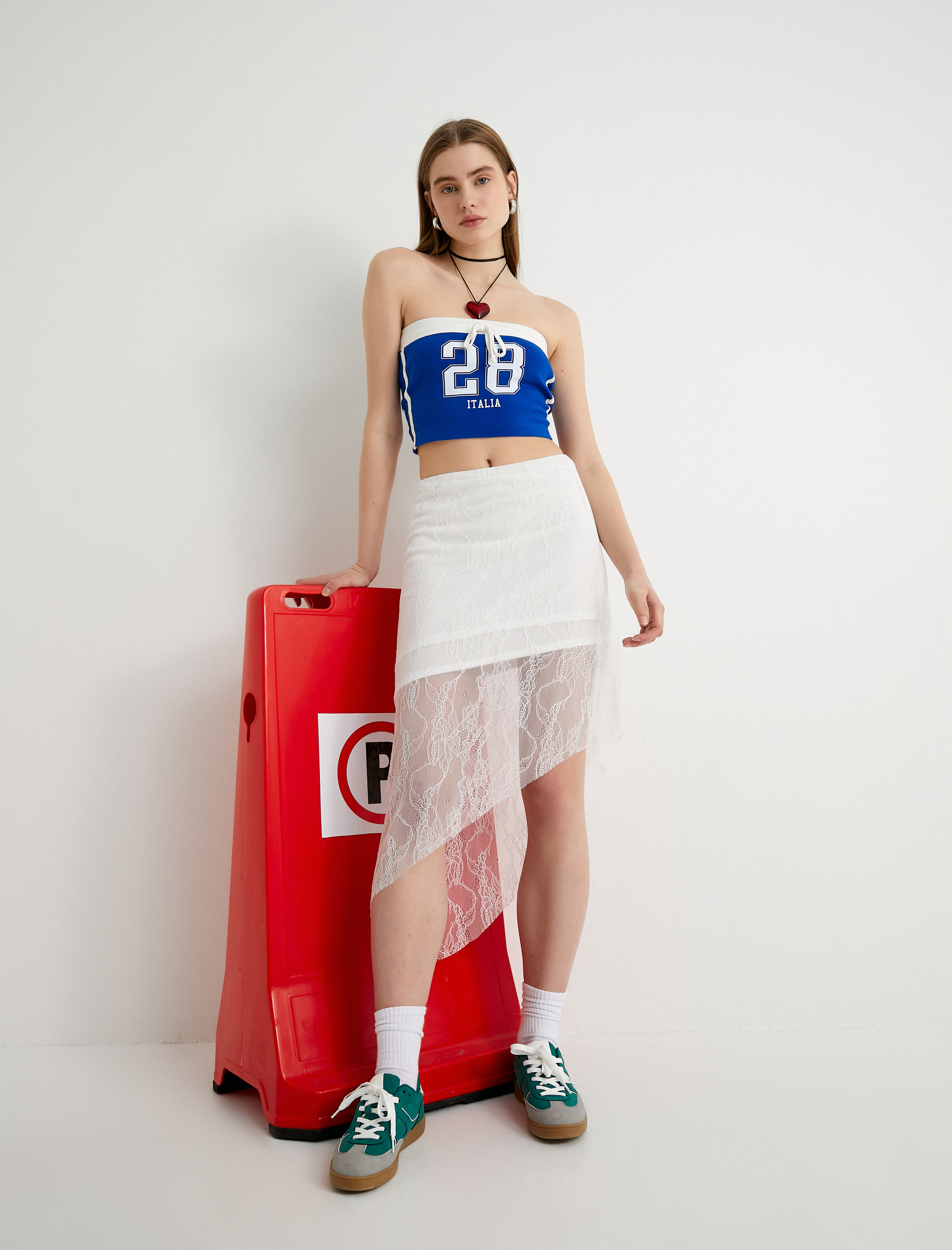   Midi Dantel Etek Asimetrik Kesim