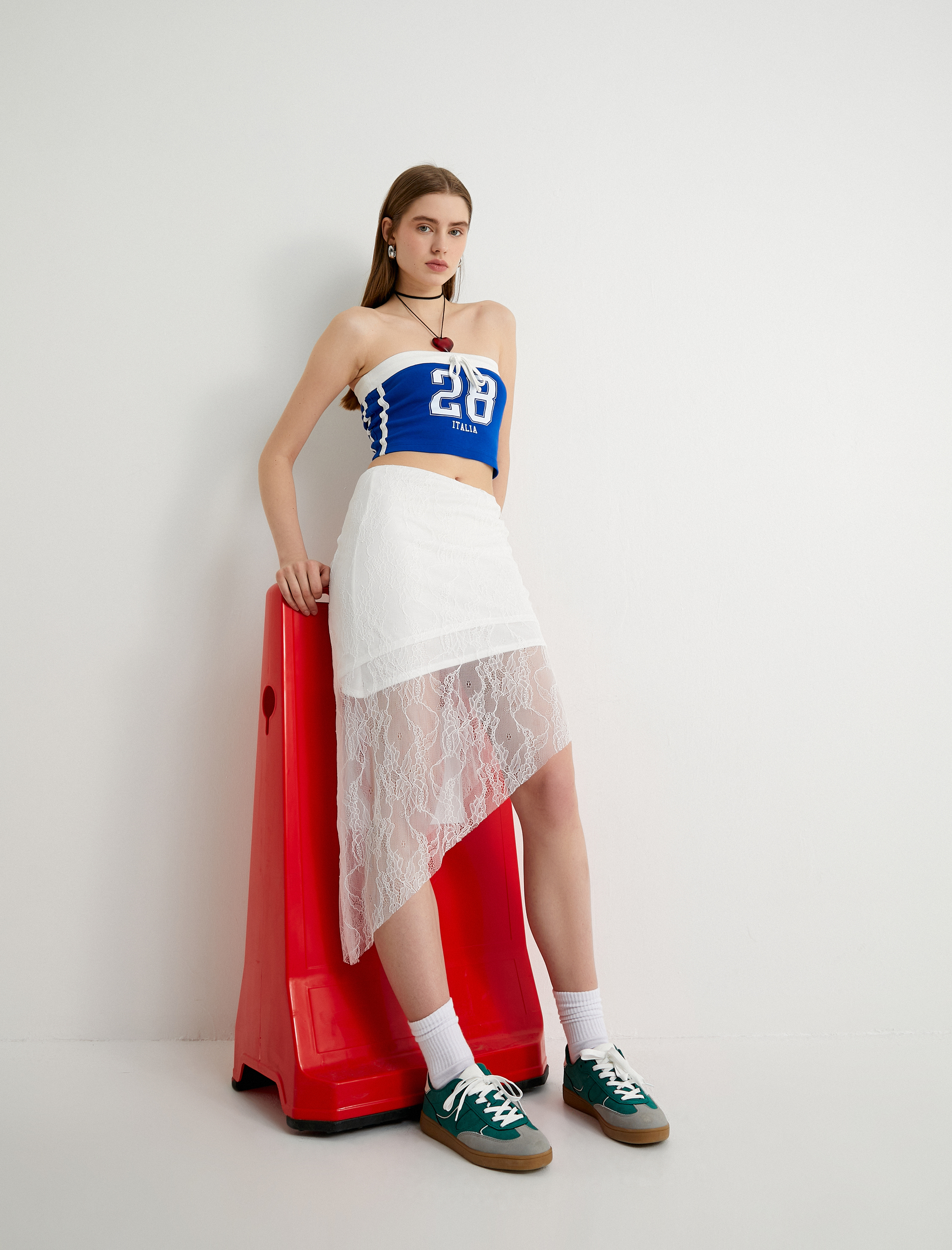   Midi Dantel Etek Asimetrik Kesim