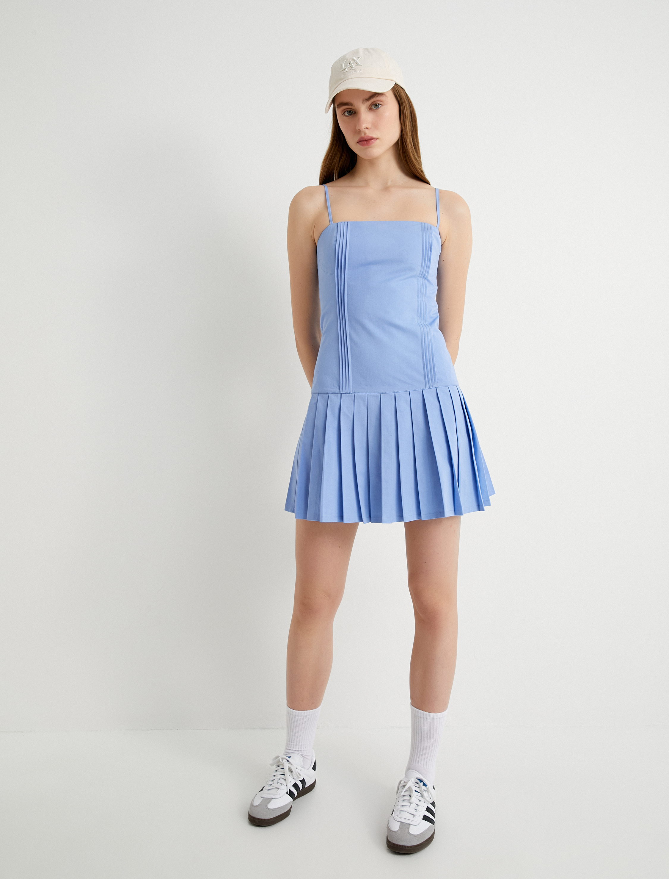   Mini Pileli Elbise İnce Askılı Slim Fit