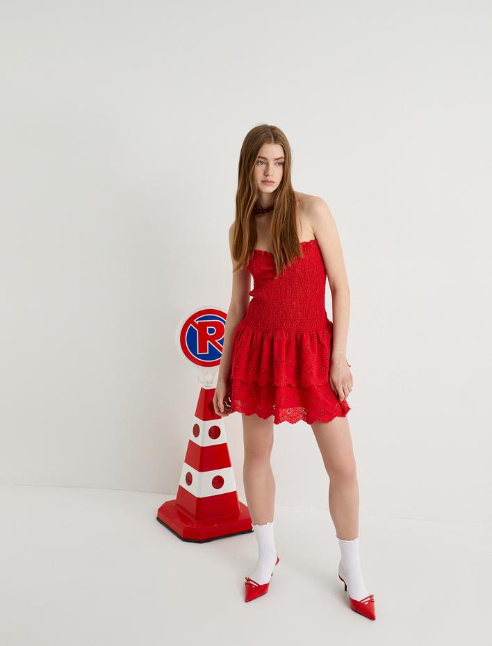  Fistolu Straplez Elbise Mini Boy Kalp Yaka Gipeli