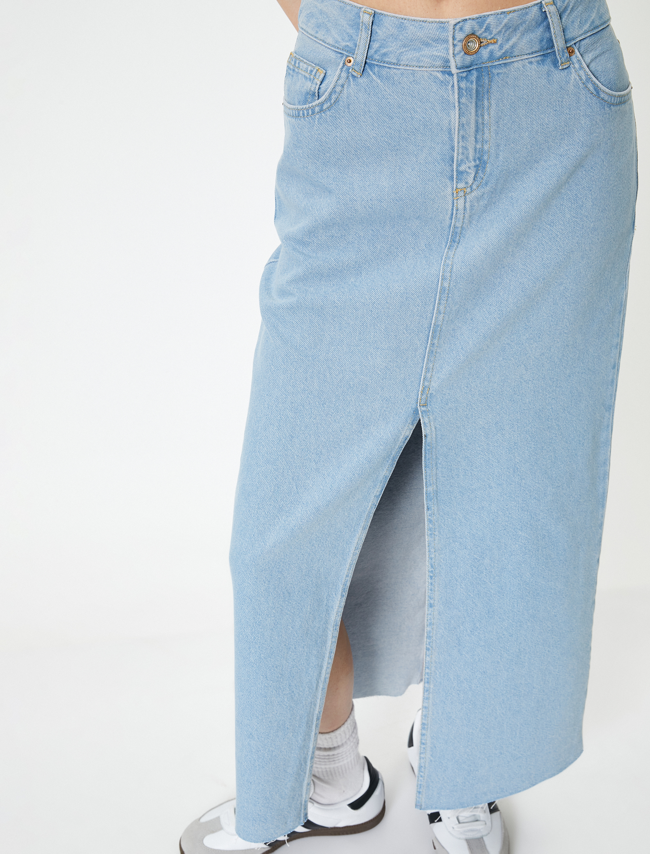   Uzun Kot Etek Önden Yırtmaç Detaylı Yüksek Bel Cepli Rahat Kalıp