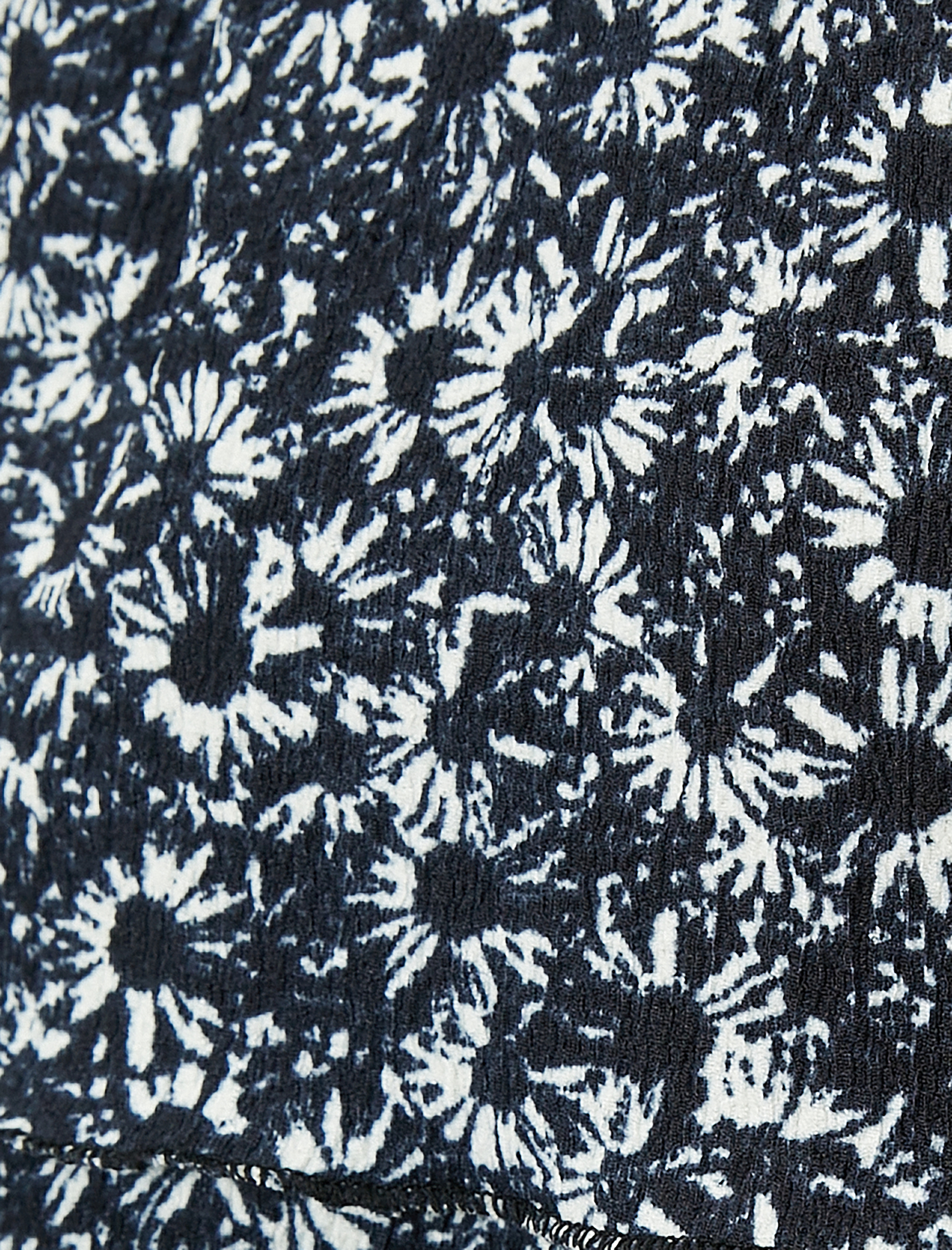   Omzu Açık Şortlu Tulum Çiçekli Katlı Rahat Kalıp Bürümcük