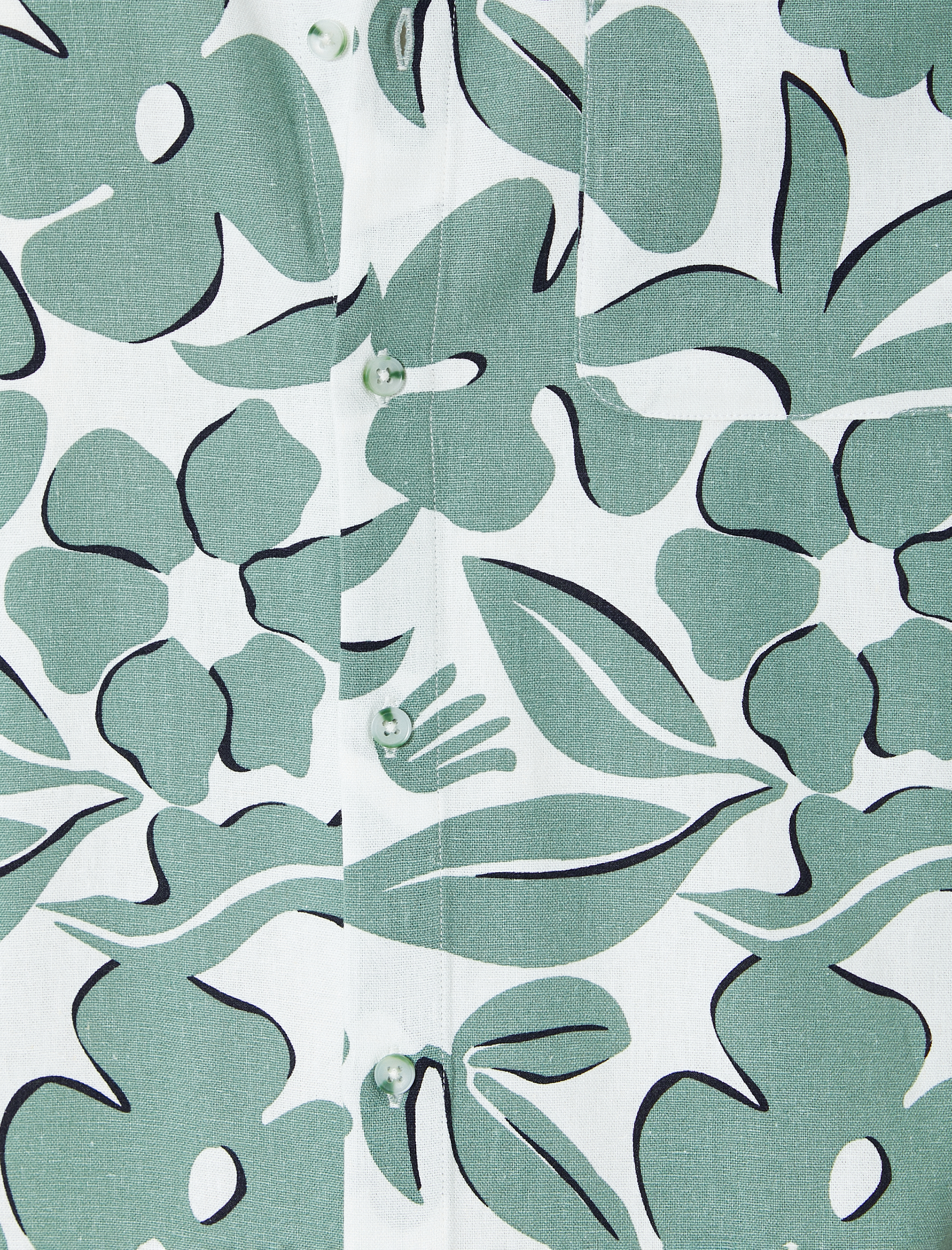   Desenli Gömlek Kısa Kollu Çiçekli Cep Detaylı Klasik Yaka Düğmeli  Regular Fit