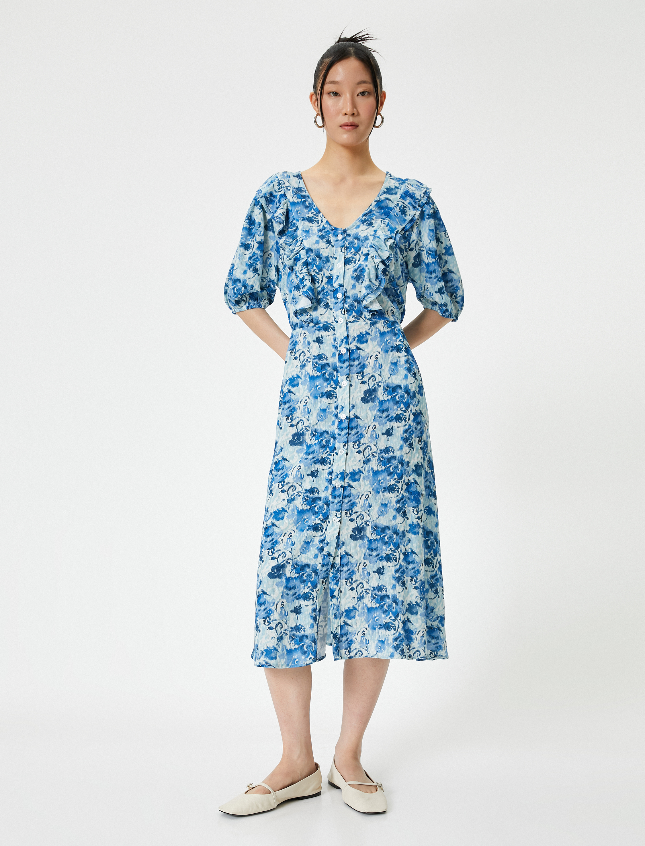   Maksi Çiçekli Elbise Kısa Balon Kol Düğmeli V Yaka