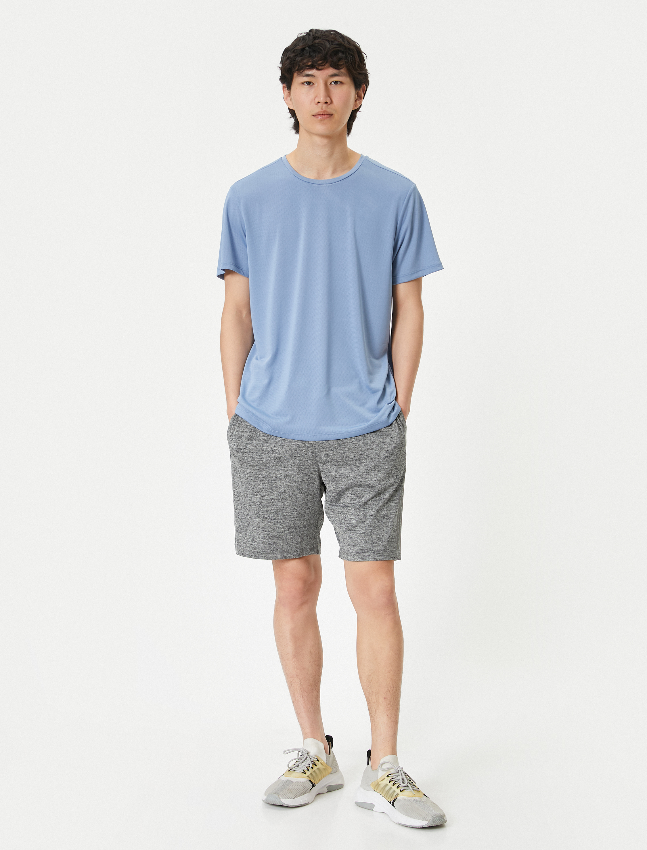   Basic Spor Tişört Bisiklet Yaka Kısa Kollu