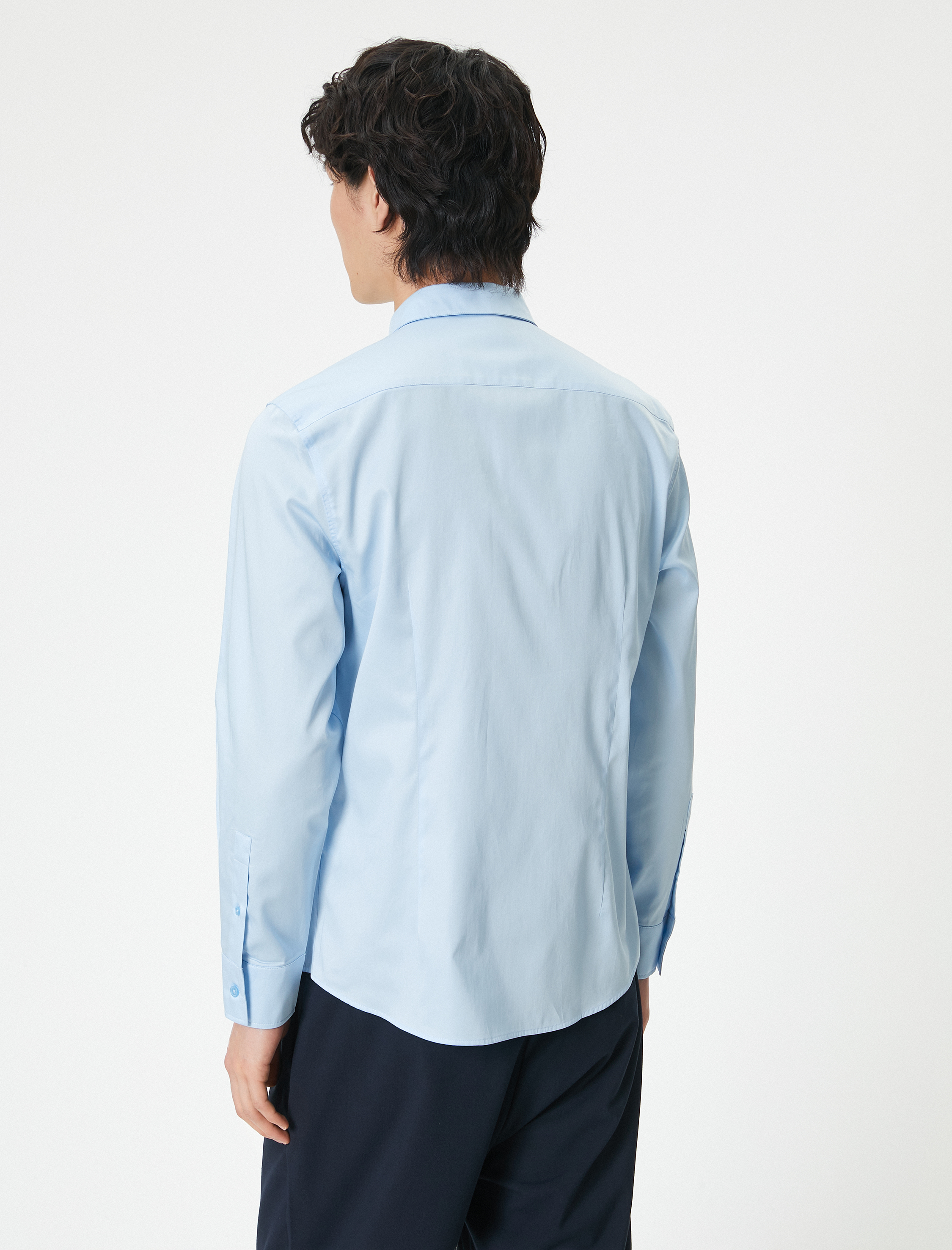 Basic Gömlek Uzun Kollu Düğmeli Klasik Yaka Slim Fit