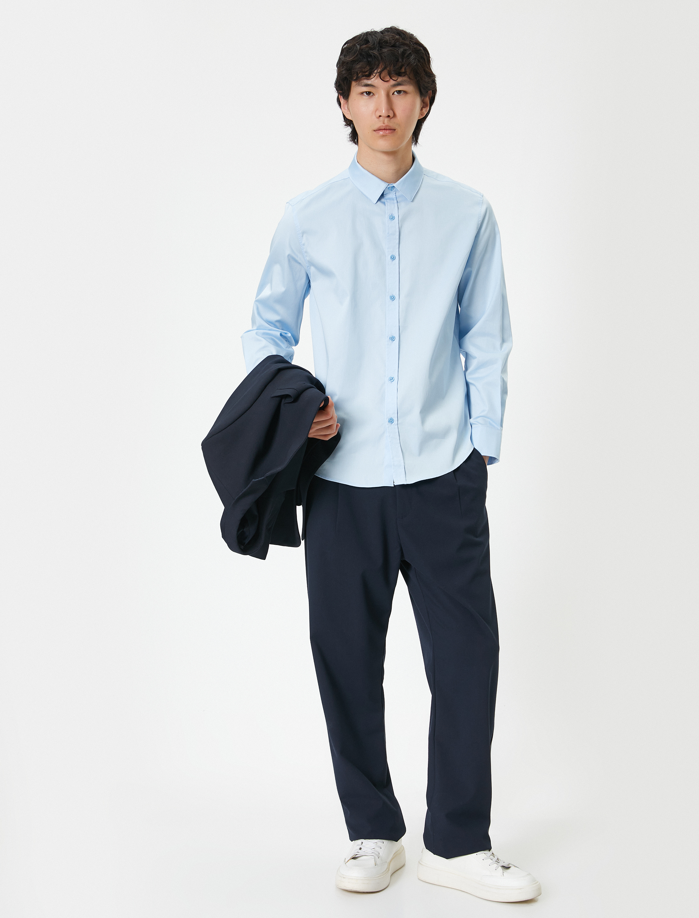 Basic Gömlek Uzun Kollu Düğmeli Klasik Yaka Slim Fit