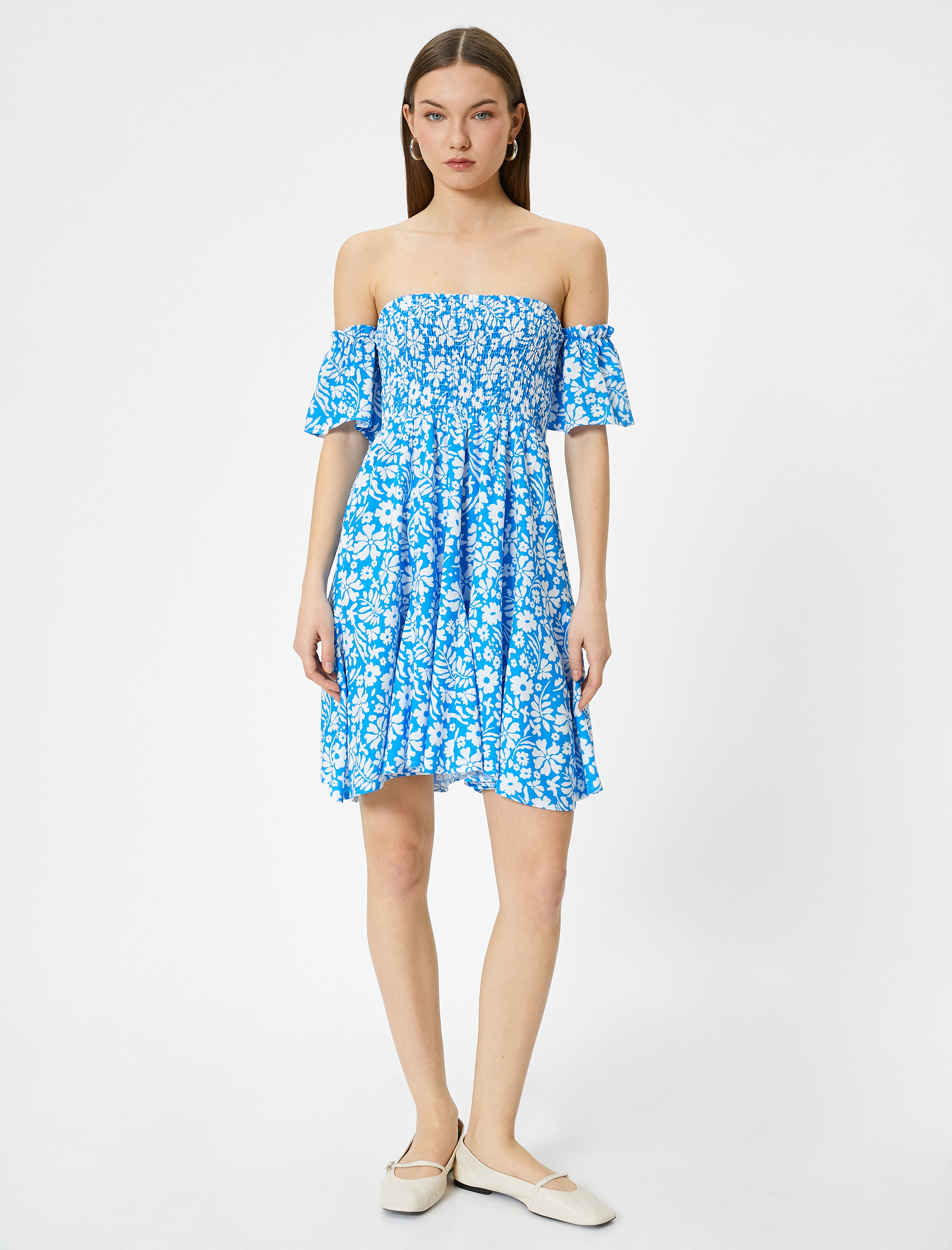   Mini Çiçekli Elbise Omzu Açık Gipeli Viskoz Kumaş