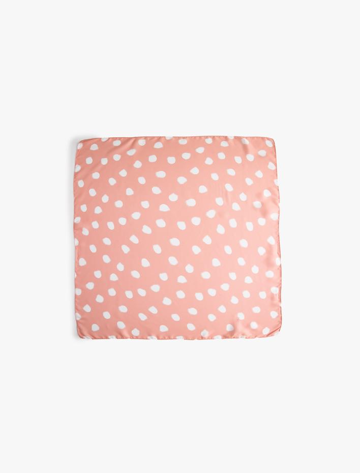 Kadın Puantiyeli Şal