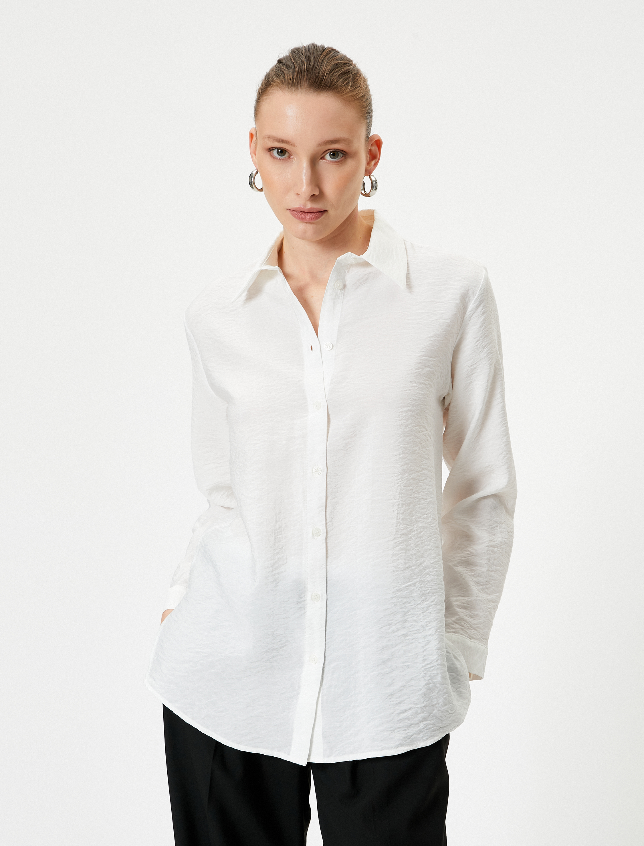   Uzun Kollu Gömlek Çift Kapaklı Cep Detaylı Klasik Yaka Viskoz Kumaş