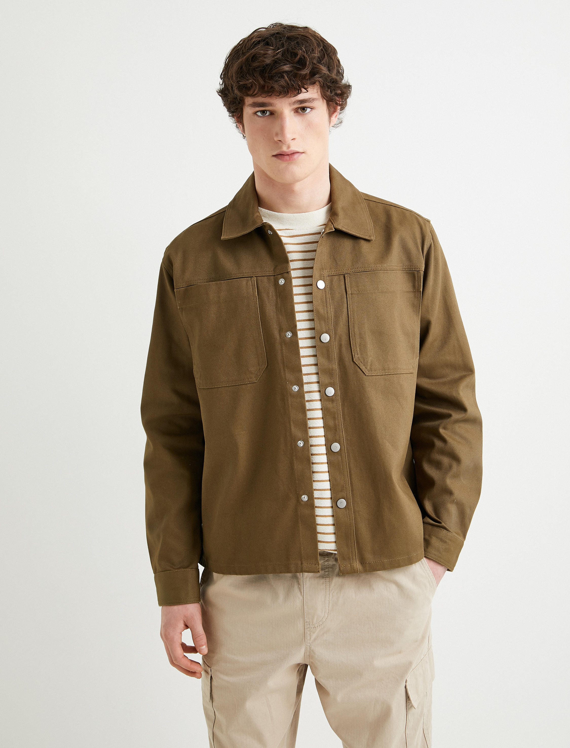   Gömlek Ceket Cep Detaylı Çıtçıt Düğmeli Klasik Yaka Regular Fit