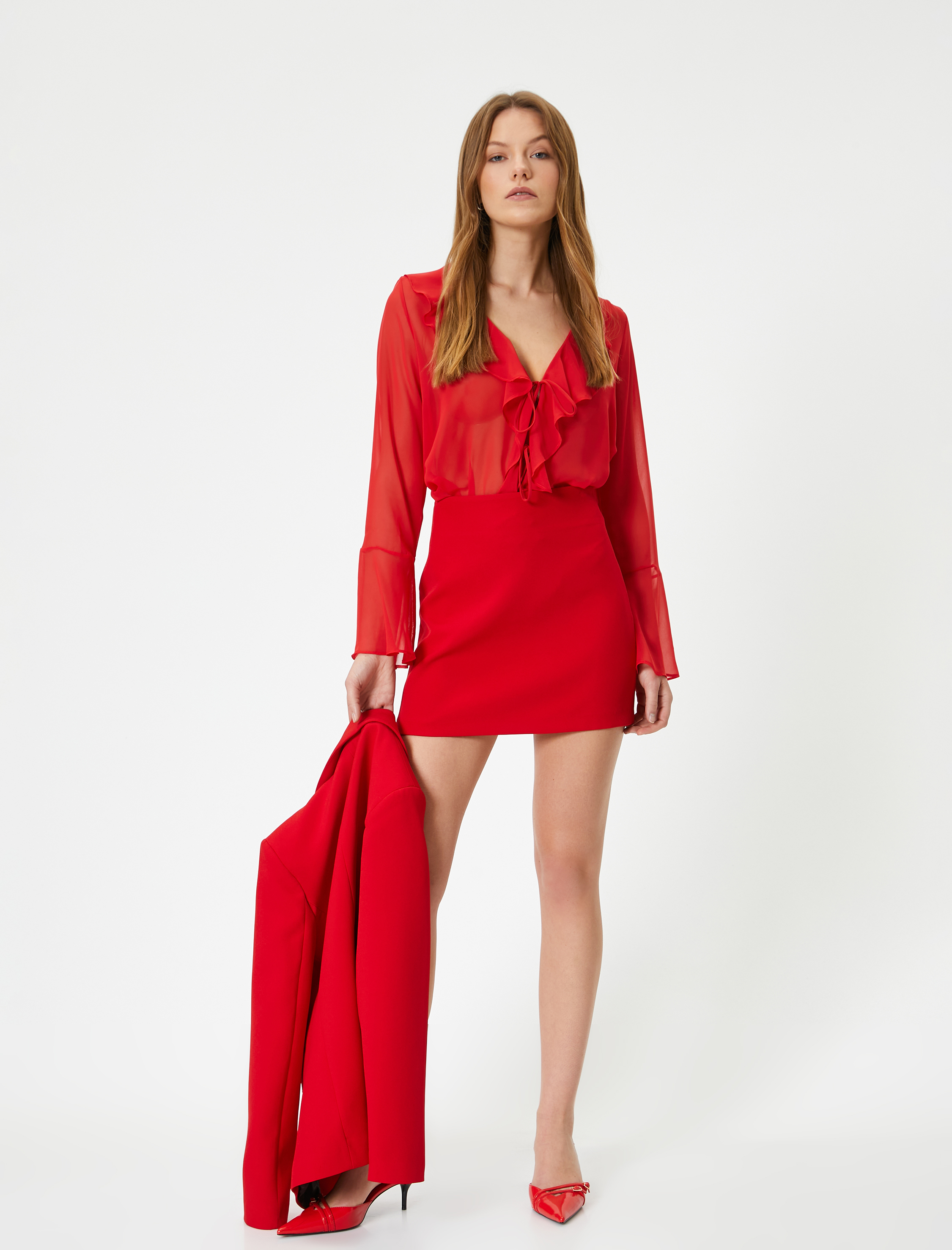 Şifon Gömlek Fırfırlı Bağlamalı Uzun Kollu V Yaka