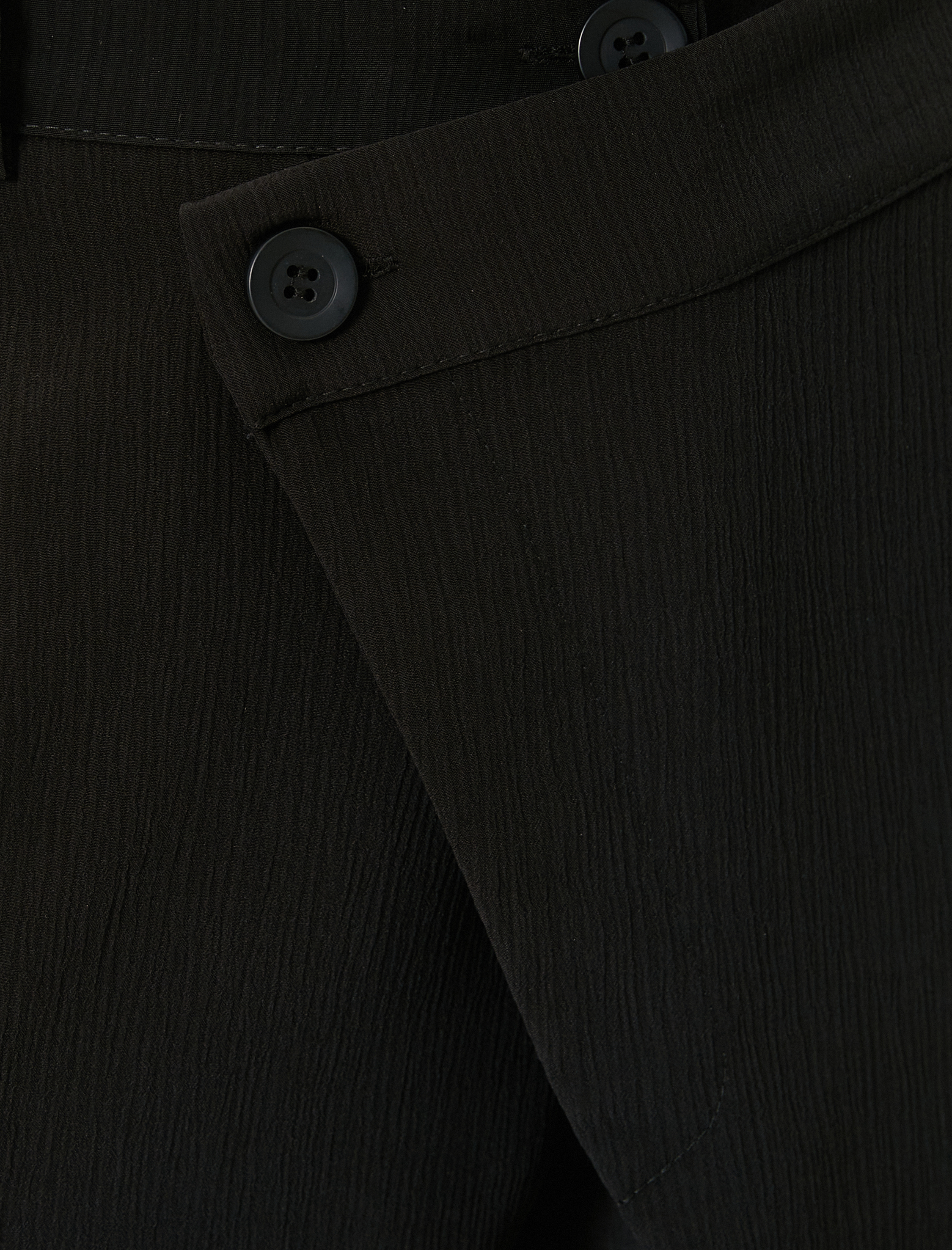   Kumaş Palazzo Pantolon Kapaklı Asimetrik Düğmeli Cepli