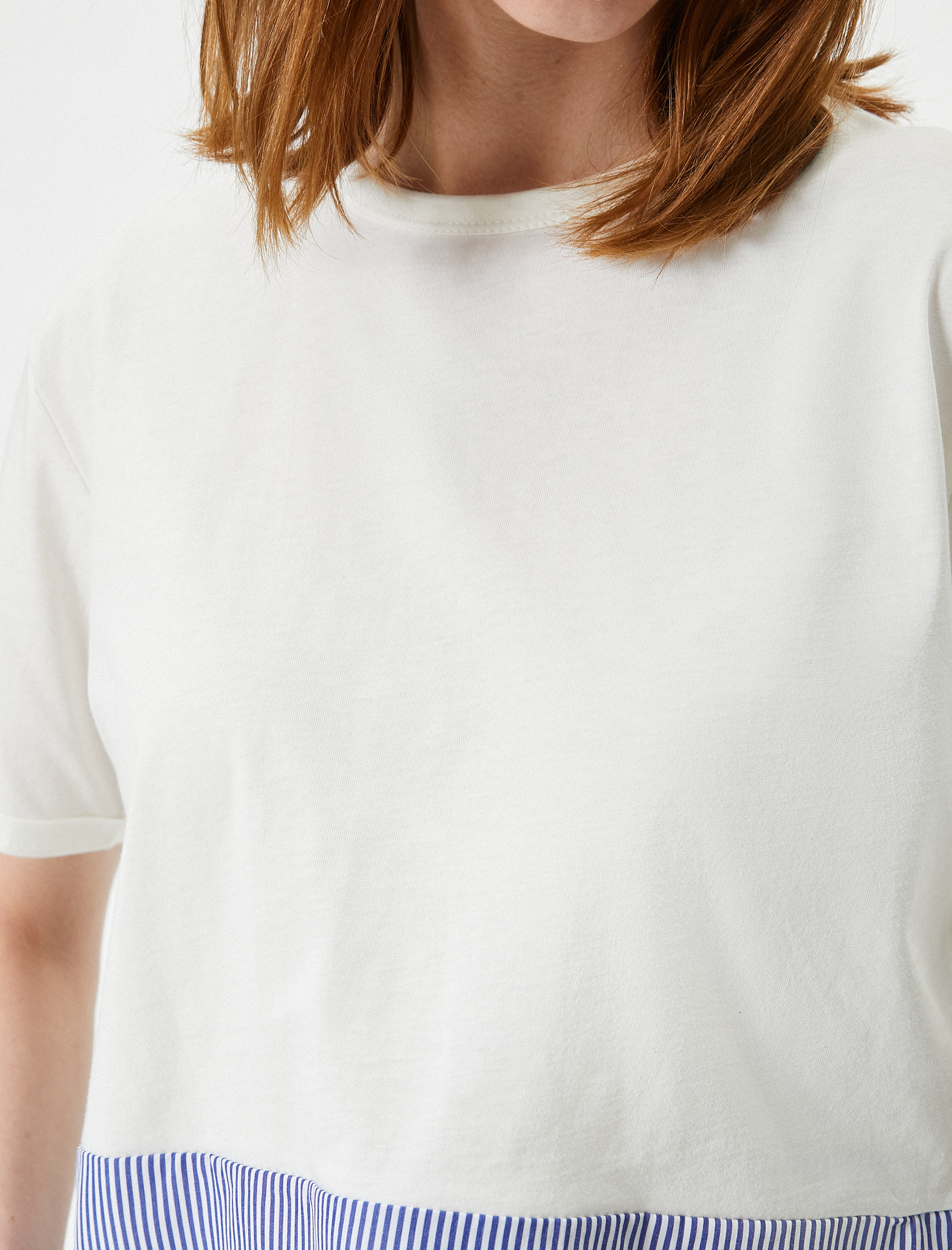   Kısa Kollu Tişört Bel Detaylı Bisiklet Yaka