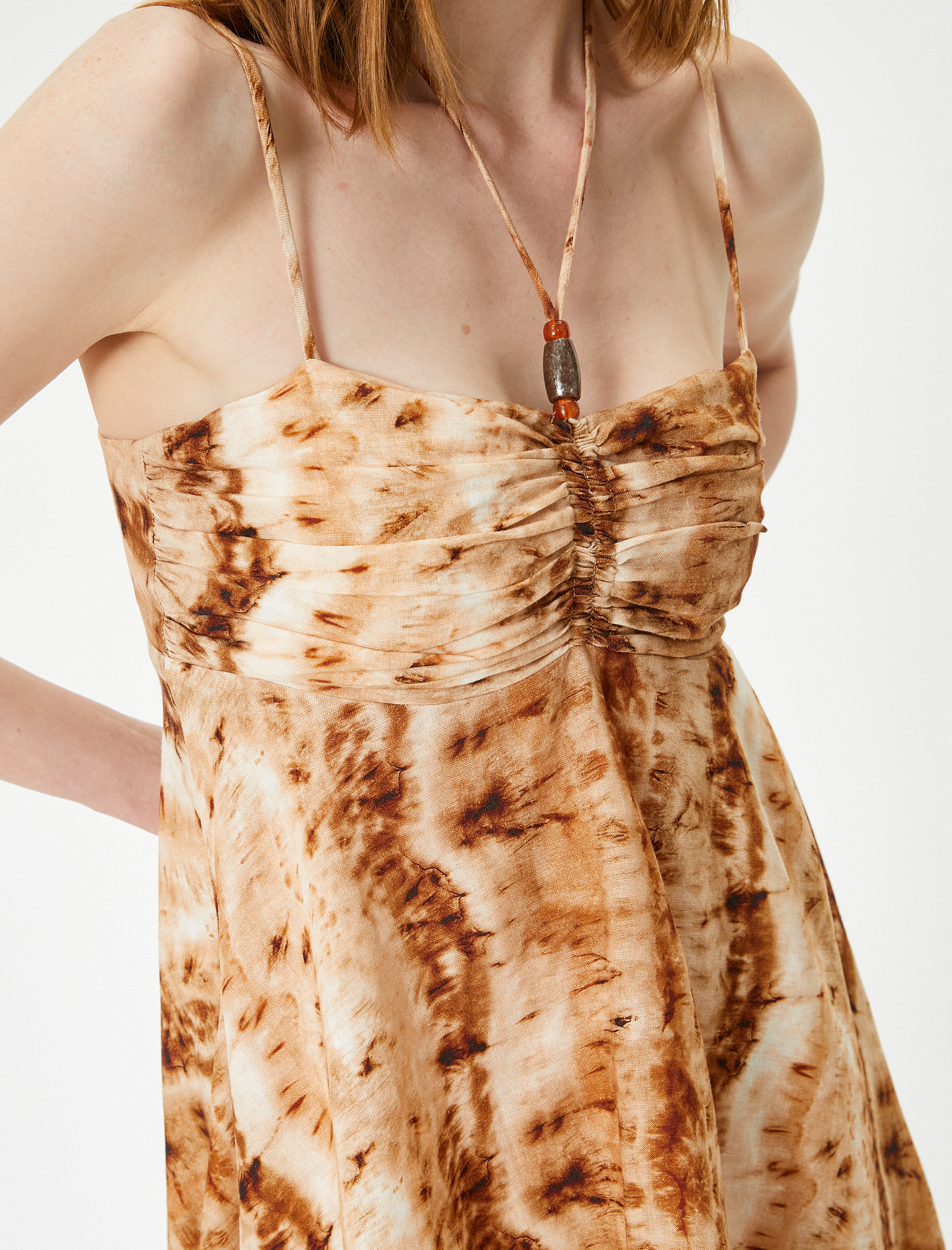   Mini Elbise Boyundan Bağlamalı Askılı Boncuklu Viskon Keten Karışımlı