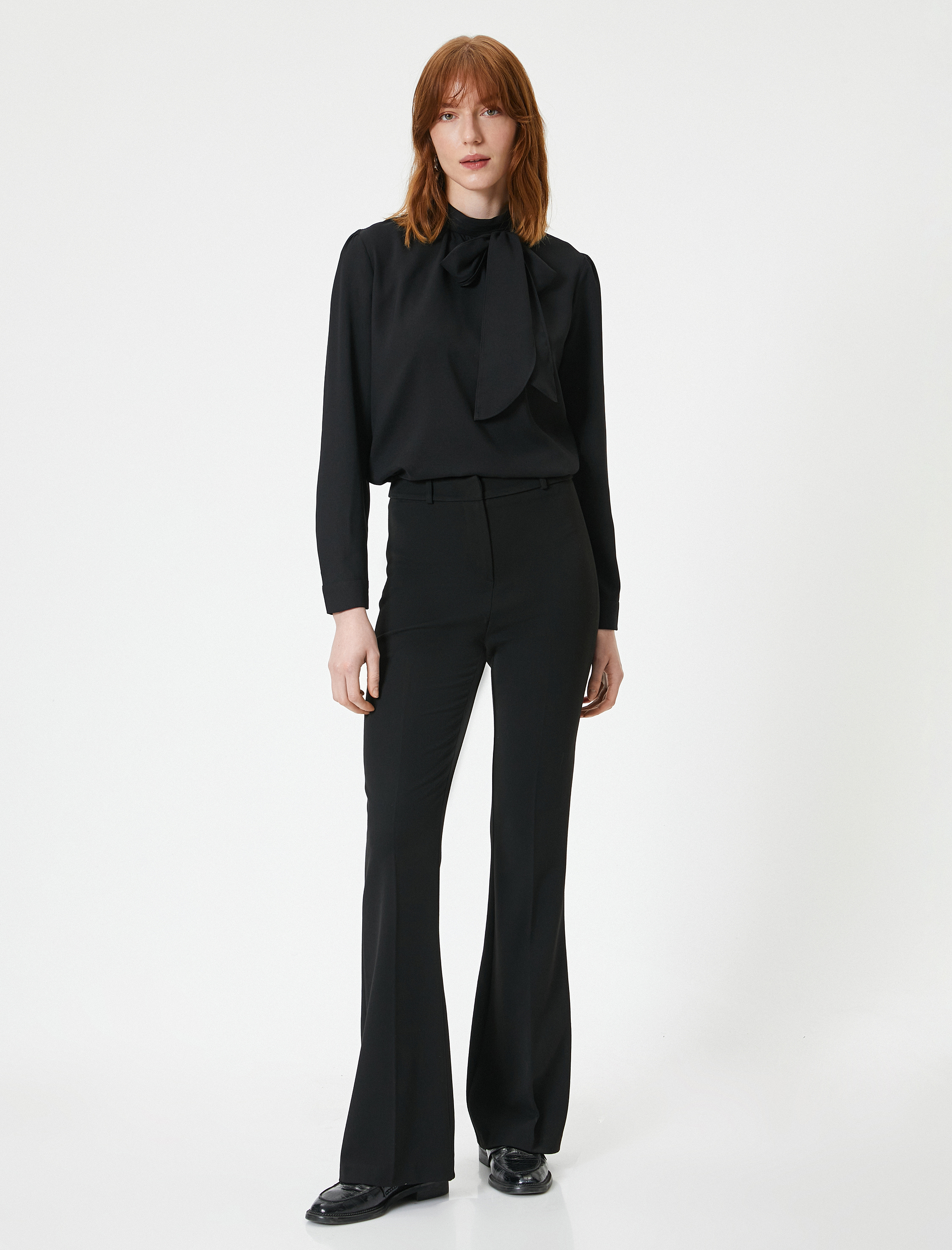   Fular Yaka Bluz Balon Kollu