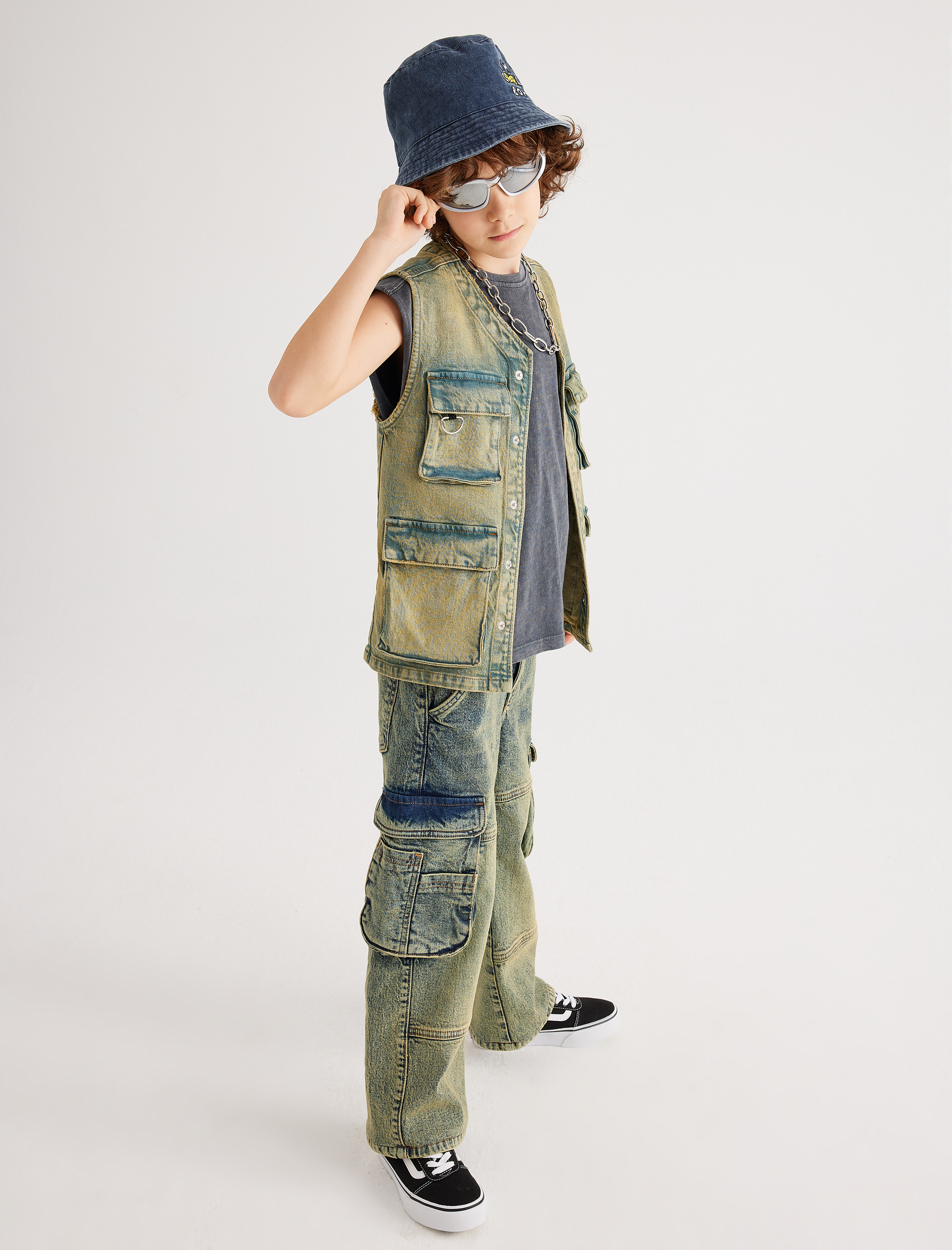 Erkek Çocuk Oversize Kot Yelek Kapaklı Cepli
