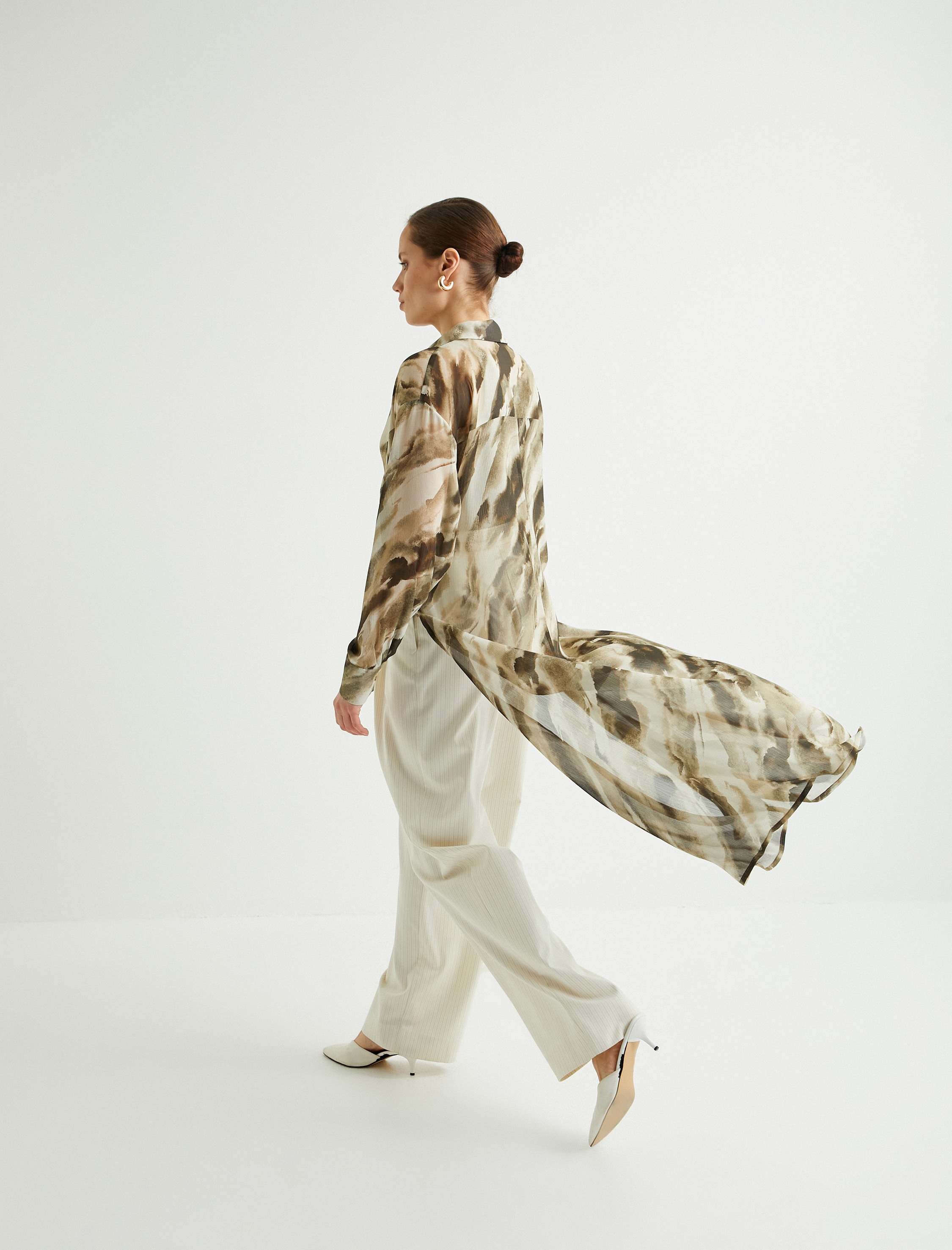   Şifon Gömlek Asimetrik Kesim Düğmeli Klasik Yaka