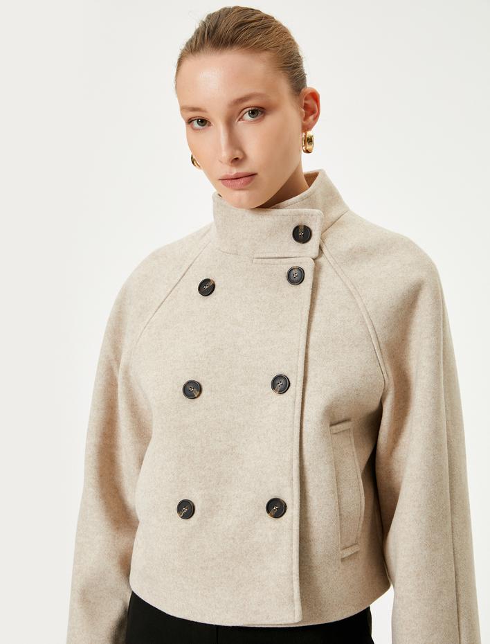  Kısa Ceket Kruvaze Düğmeli Cep Detaylı Dik Yaka