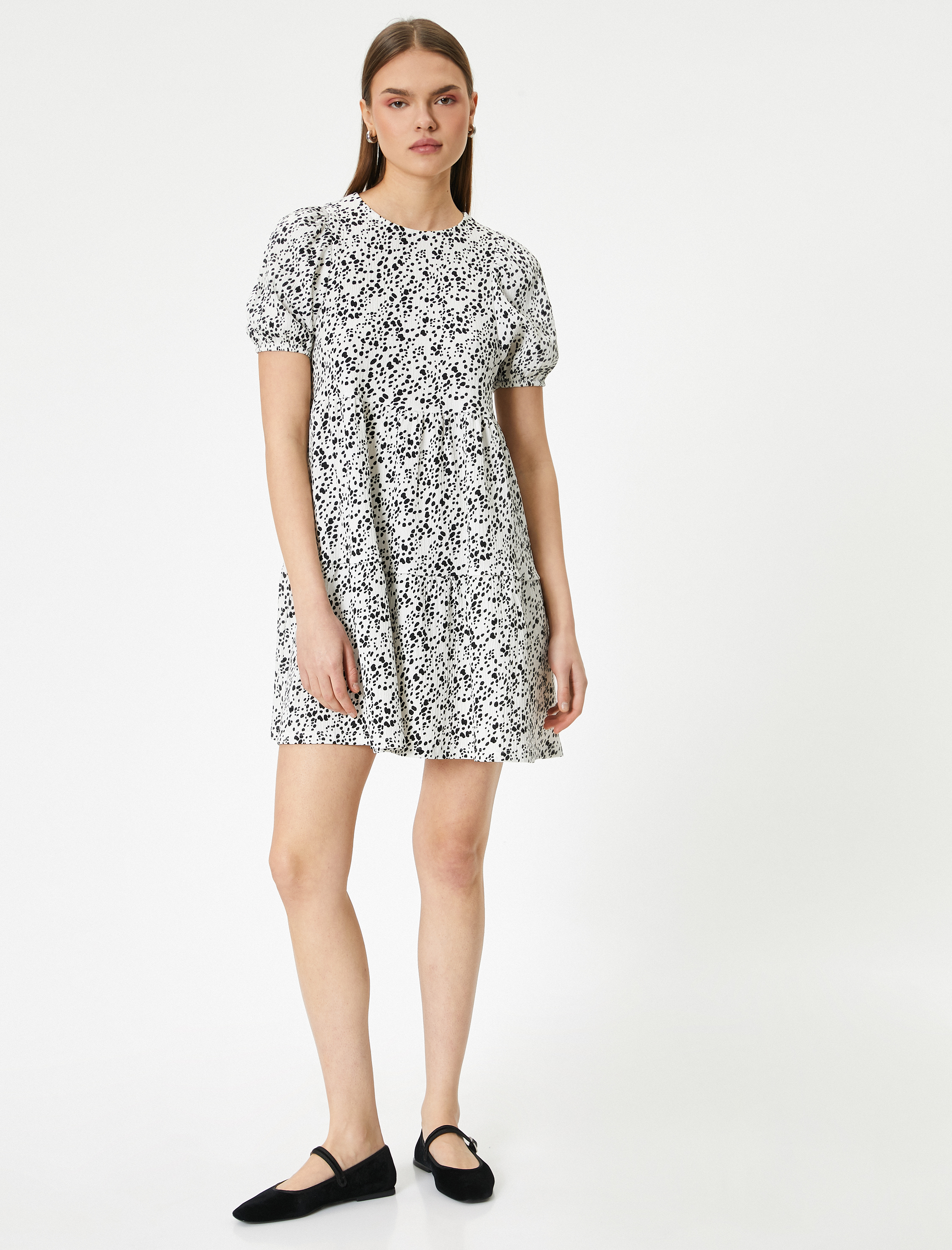   Mini Puantiyeli Elbise Kısa Kollu Yuvarlak Yaka Rahat Kalıp Bürümcük