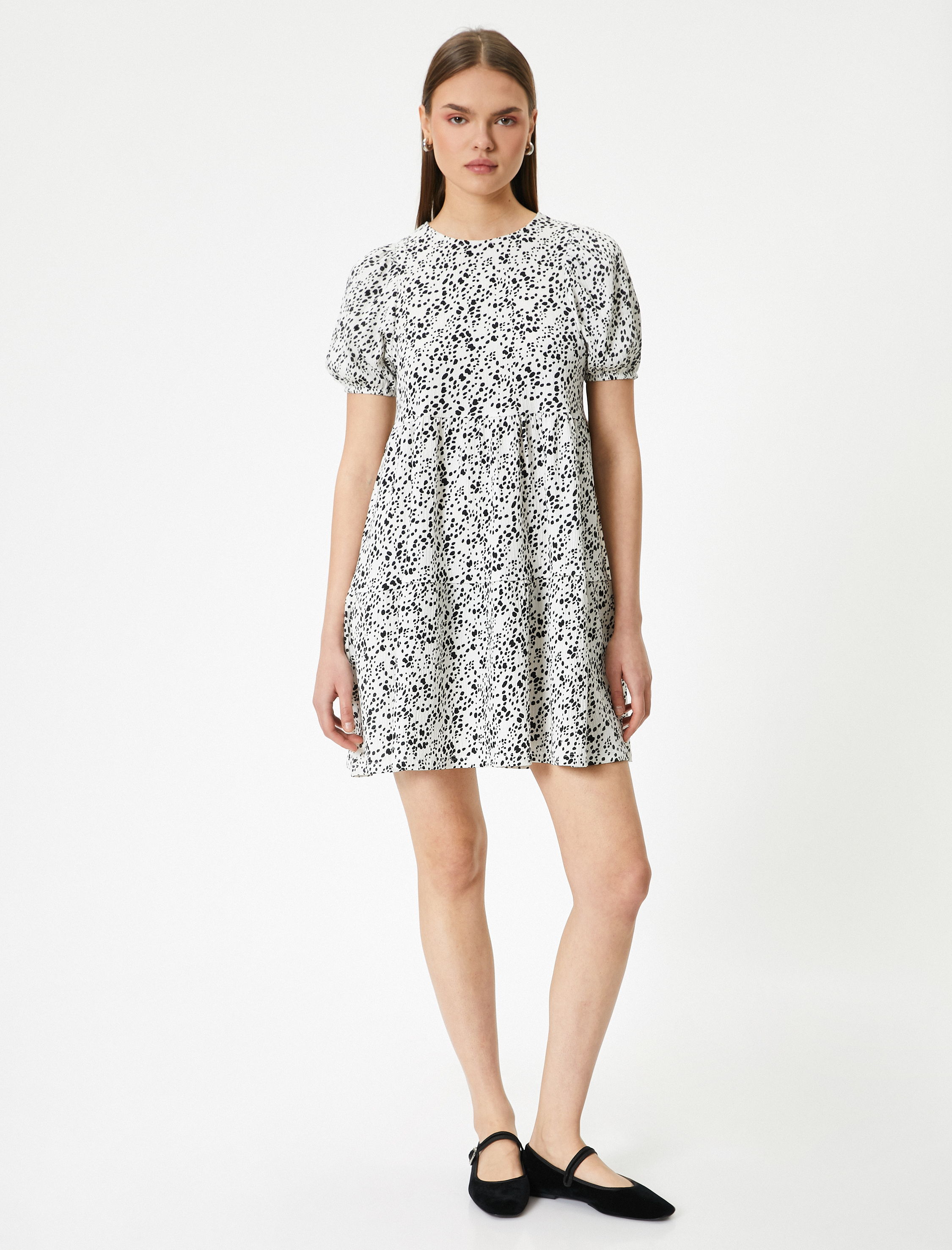   Mini Puantiyeli Elbise Kısa Kollu Yuvarlak Yaka Rahat Kalıp Bürümcük