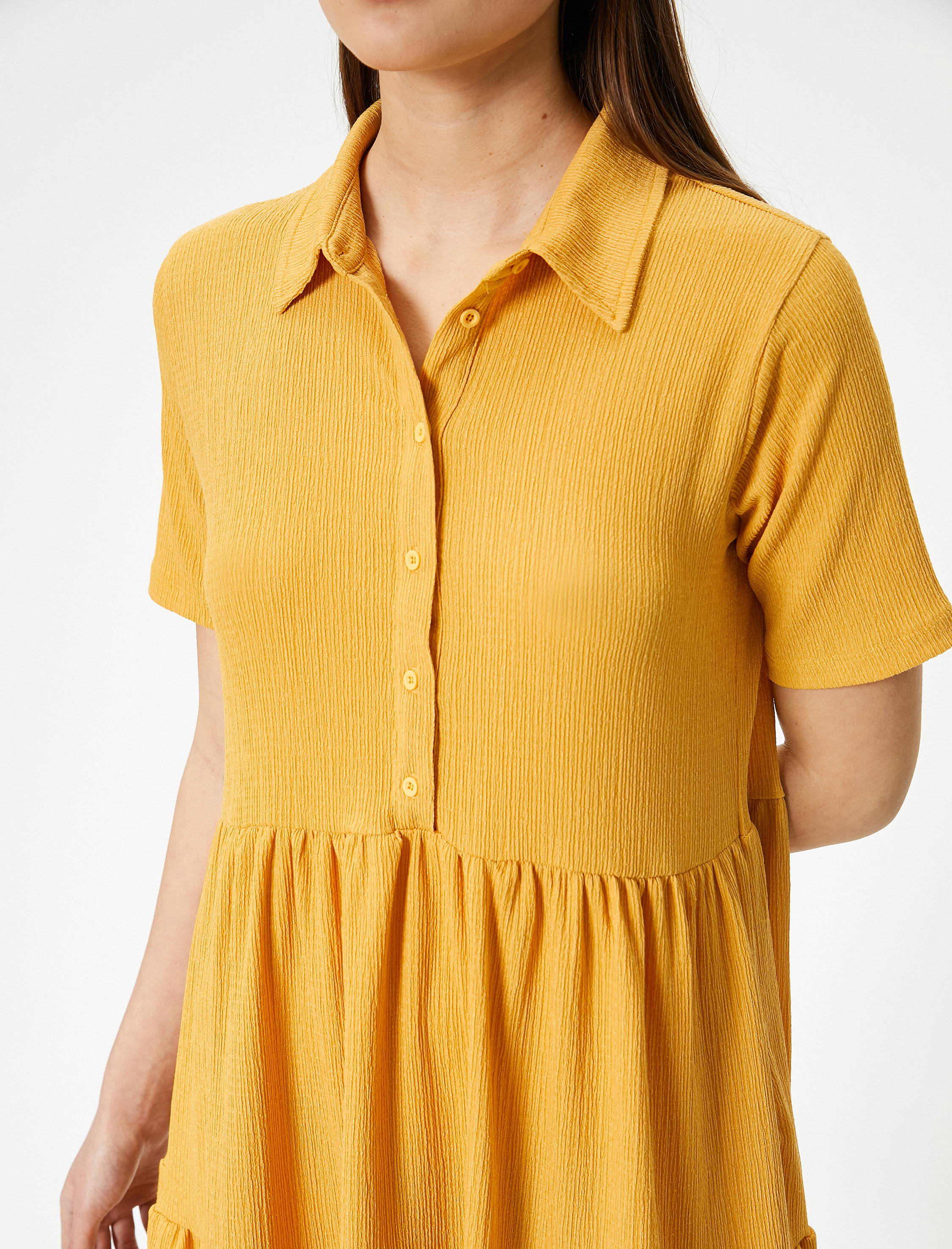   Rahat Kalıp Kısa Kollu Elbise Gömlek Yaka Düğme Detaylı Katlı Bürümcük