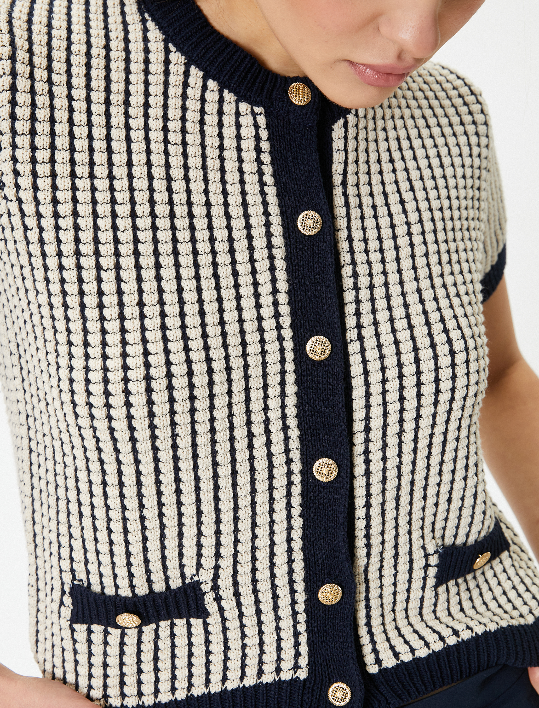   Kısa Kollu Kısa Hırka Gold Düğmeli Cepli Bisiklet Yaka