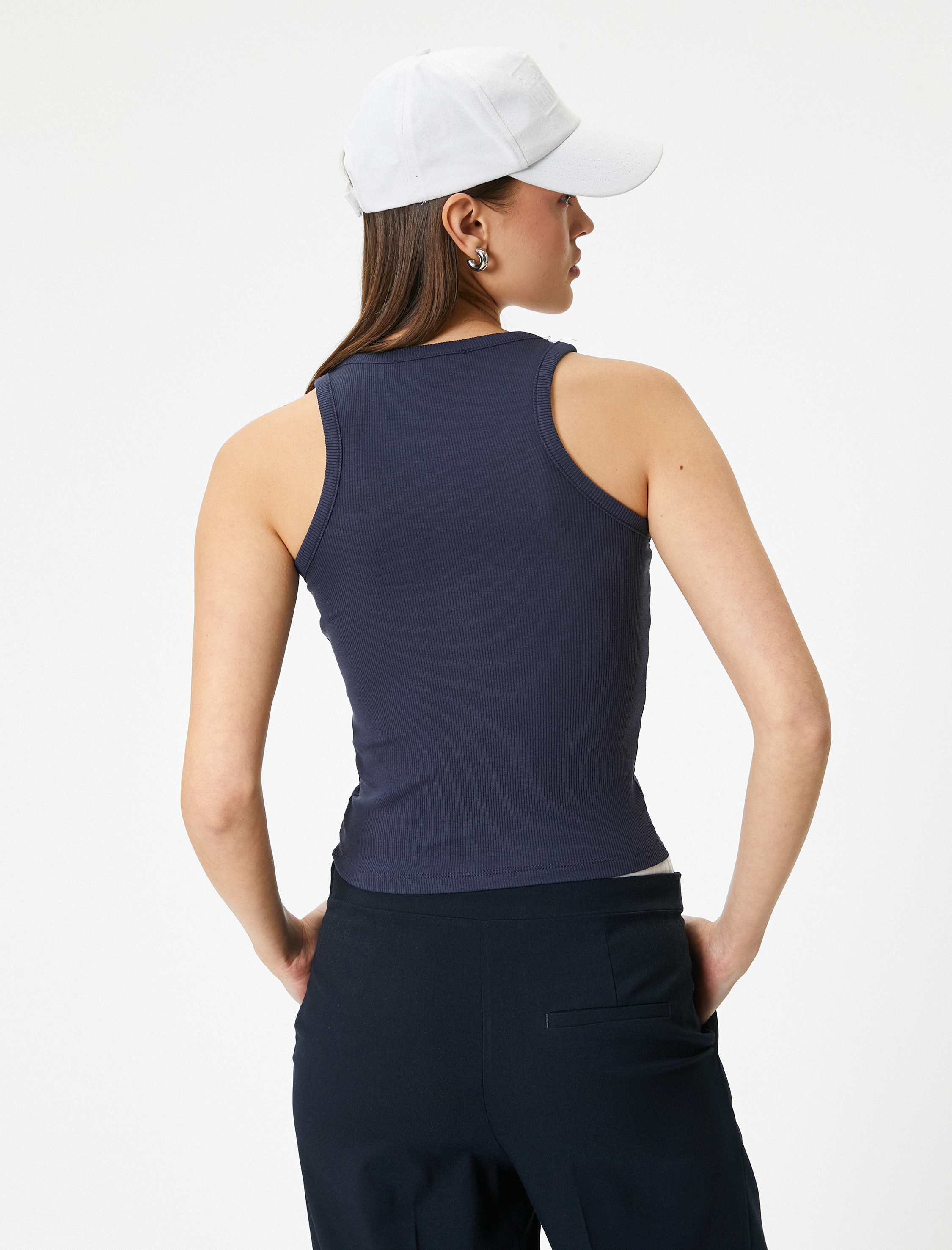   Fitilli Basic Üst Yuvarlak Yaka Viskoz Kumaş Slim Fit