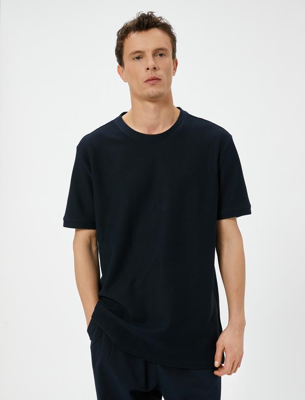 Basic Tişört Slim Fit Bisiklet Yaka Kısa Kollu Dokulu_2