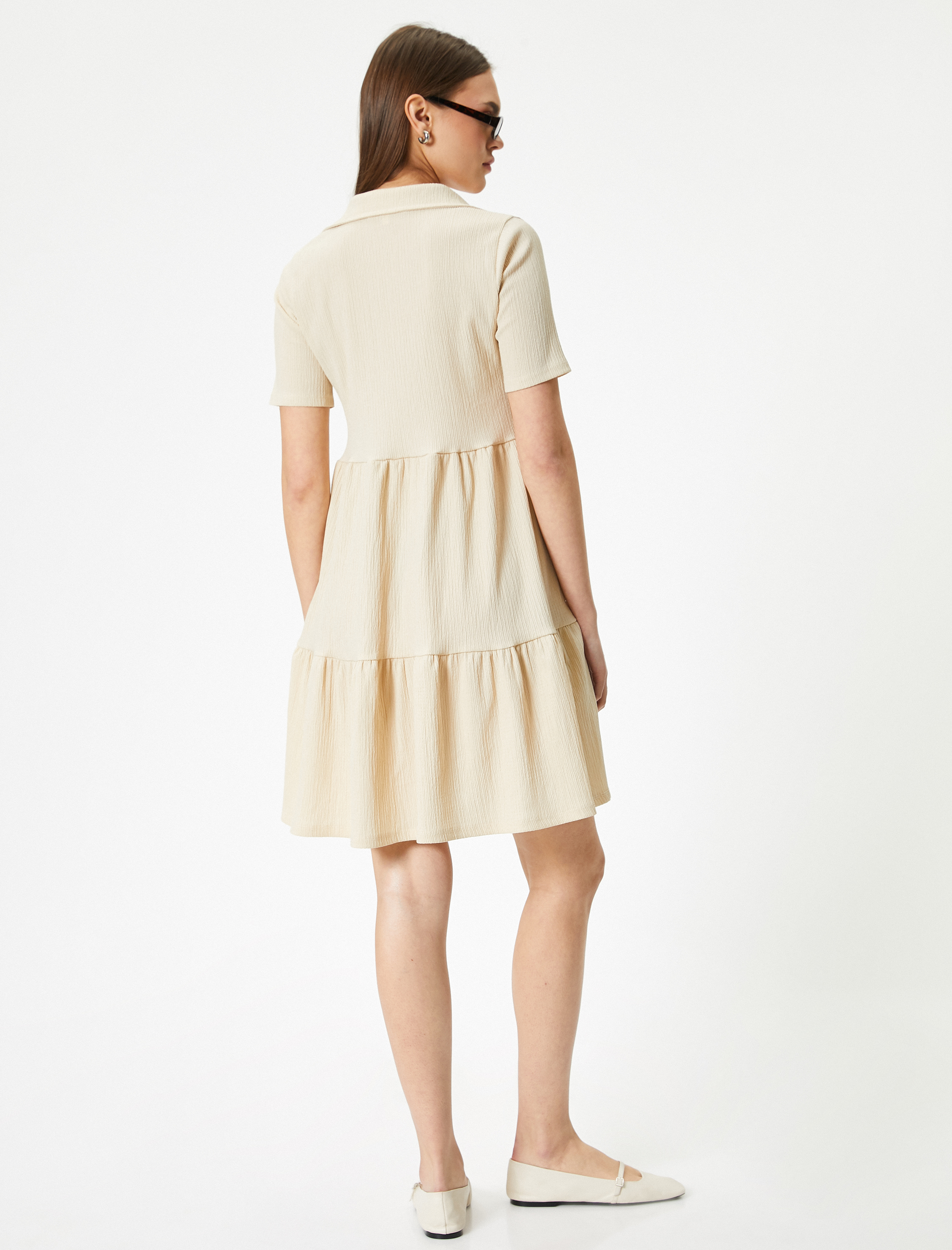   Rahat Kalıp Kısa Kollu Elbise Gömlek Yaka Düğme Detaylı Katlı Bürümcük