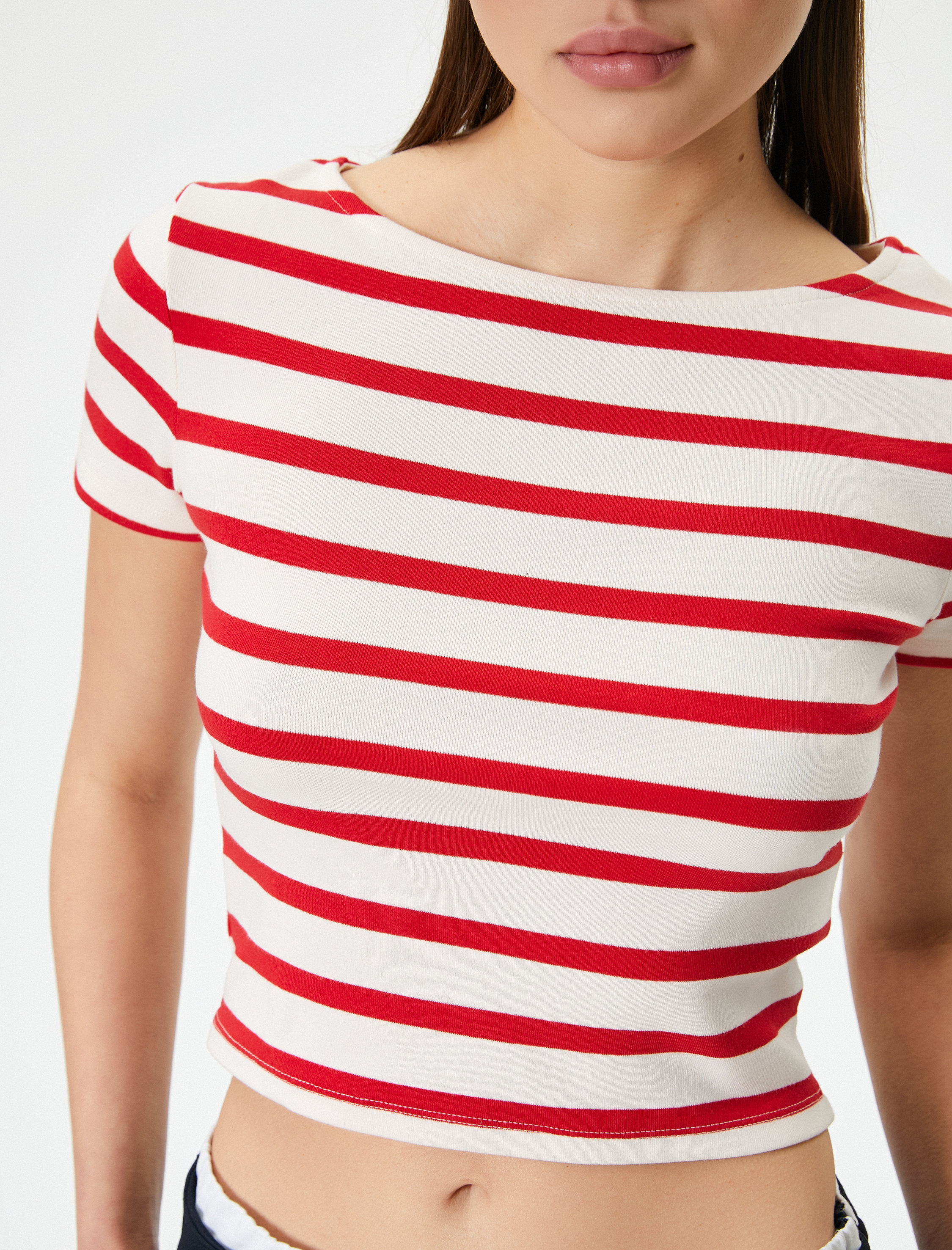   Kısa Kollu Crop Penye Tişört Bisiklet Yaka Slim Fit