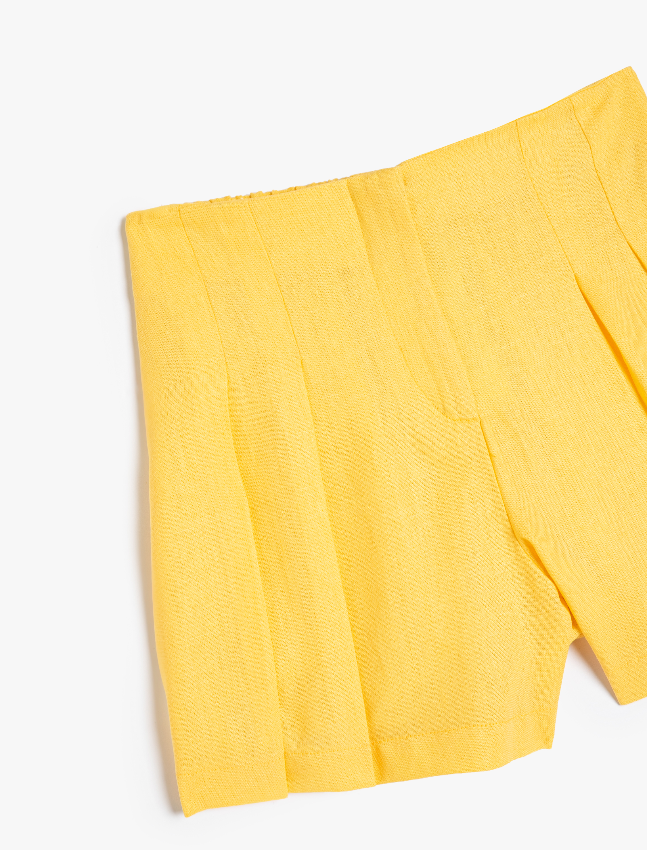  Kız Çocuk Keten Şort Pileli Diz Üstü Beli Lastikli