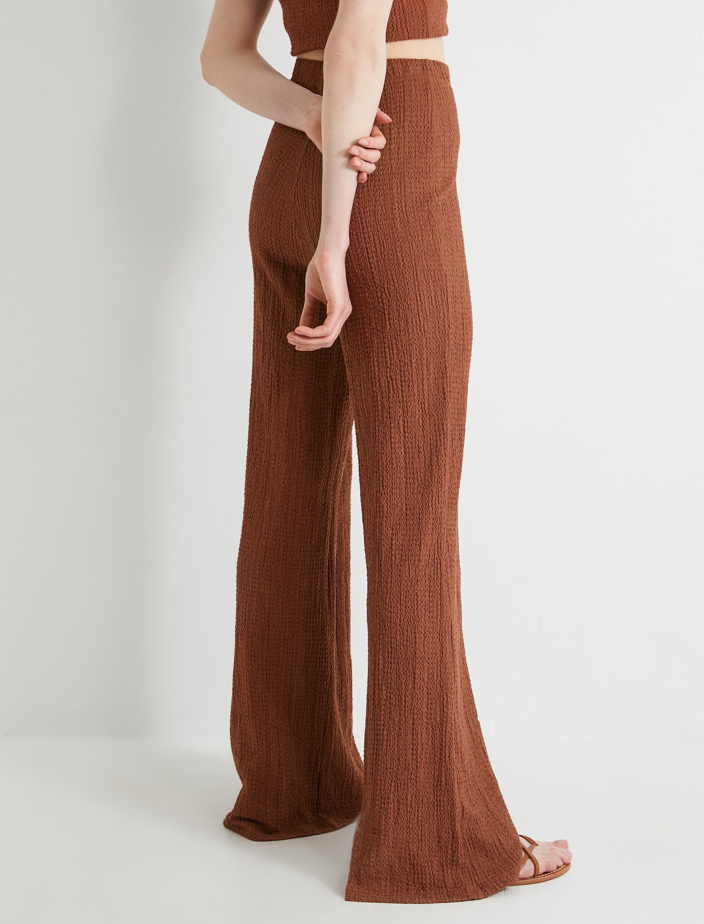   Düz Paça Pantolon Yüksek Bel Dokulu