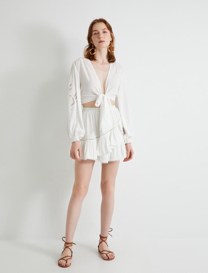  Crop Bluz Balon Kollu Önden Bağlamalı Nakış Detaylı Viskon