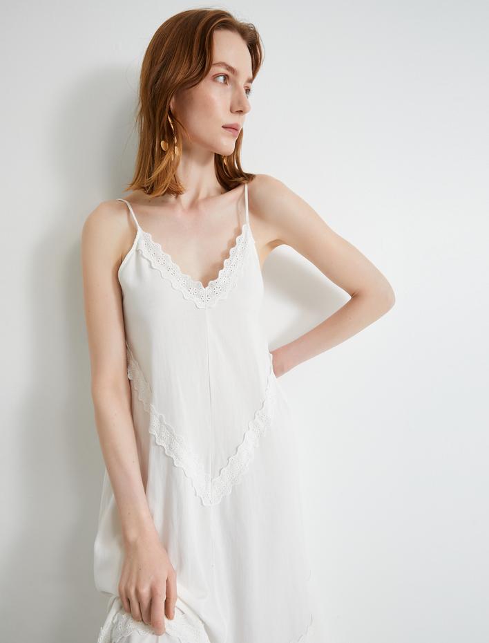  Askılı Uzun Elbise V Yaka Volanlı Fisto İşlemeli Viskon Karışımlı