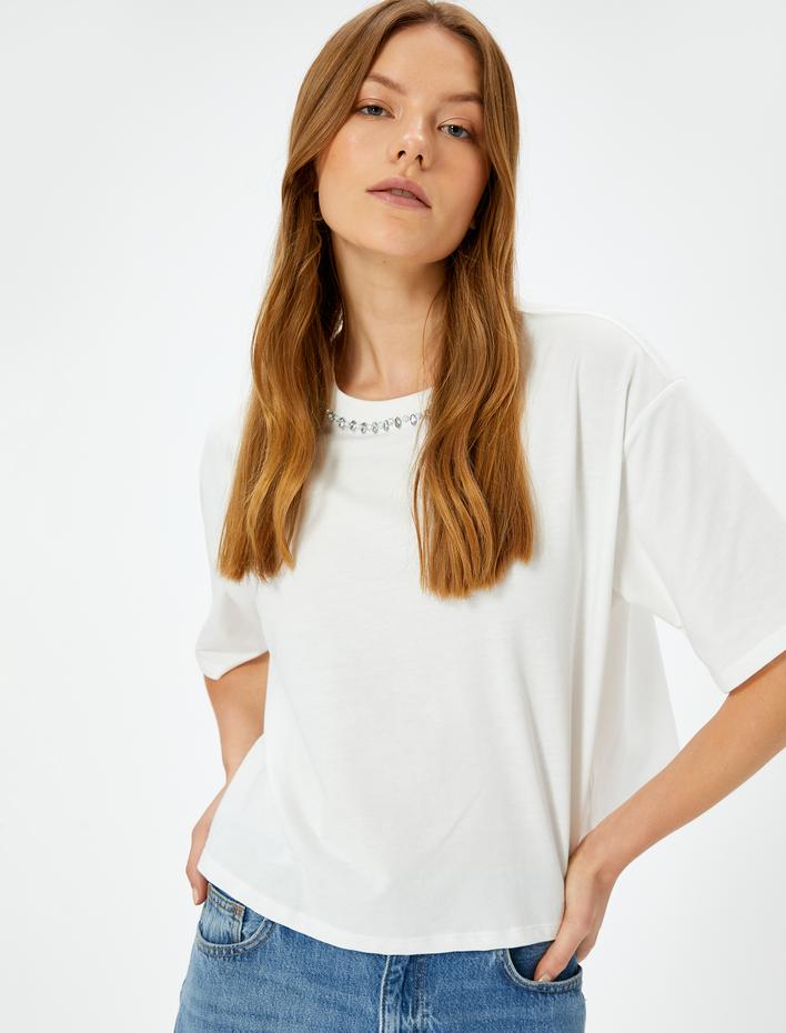  Kısa Kollu Tişört Yaka Detaylı Pamuklu