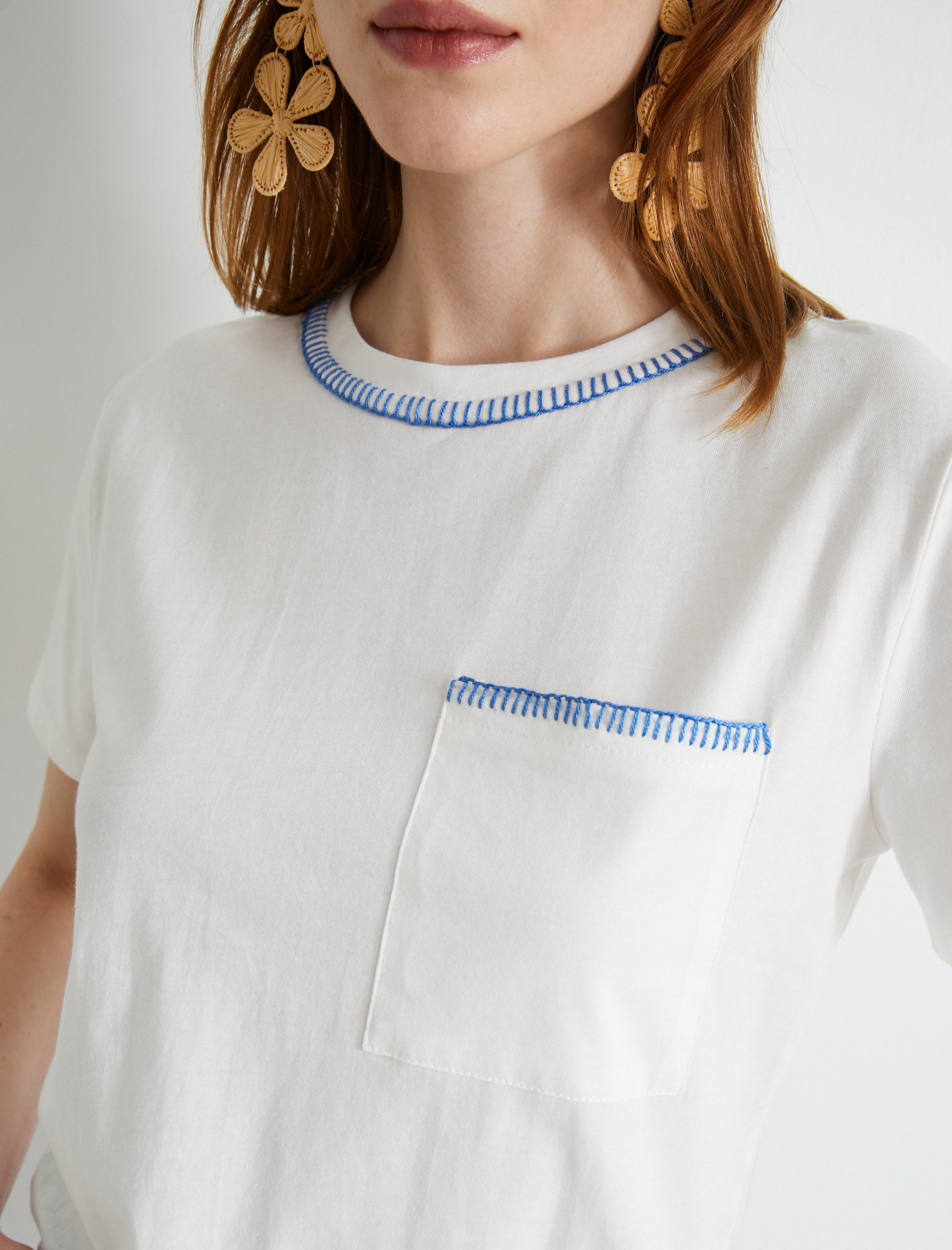   Kısa Kollu Tişört Bisiklet Yaka Cepli İşlemeli Pamuklu