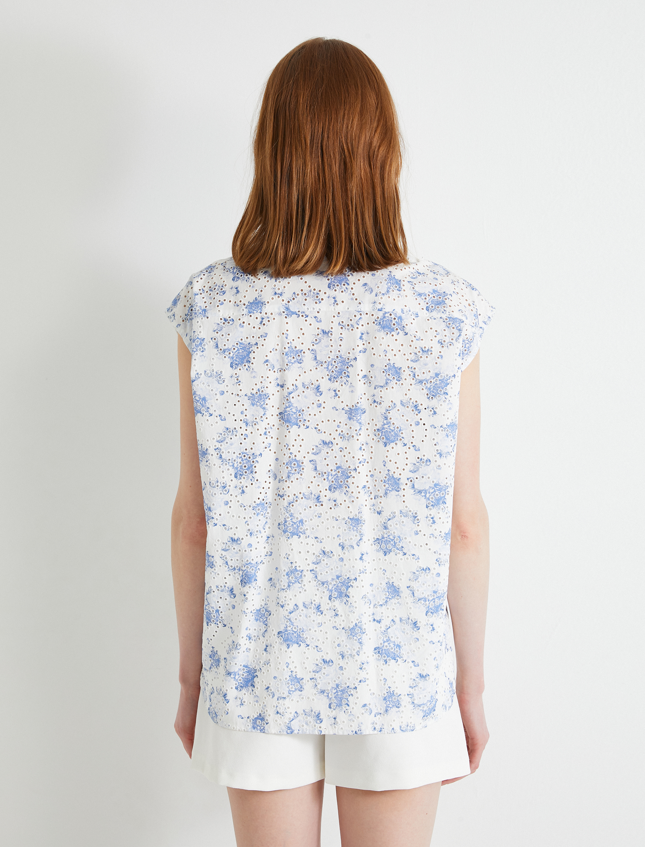   Çiçekli Gömlek Kısa Kollu Fisto Cep Detaylı Düğmeli Pamuklu