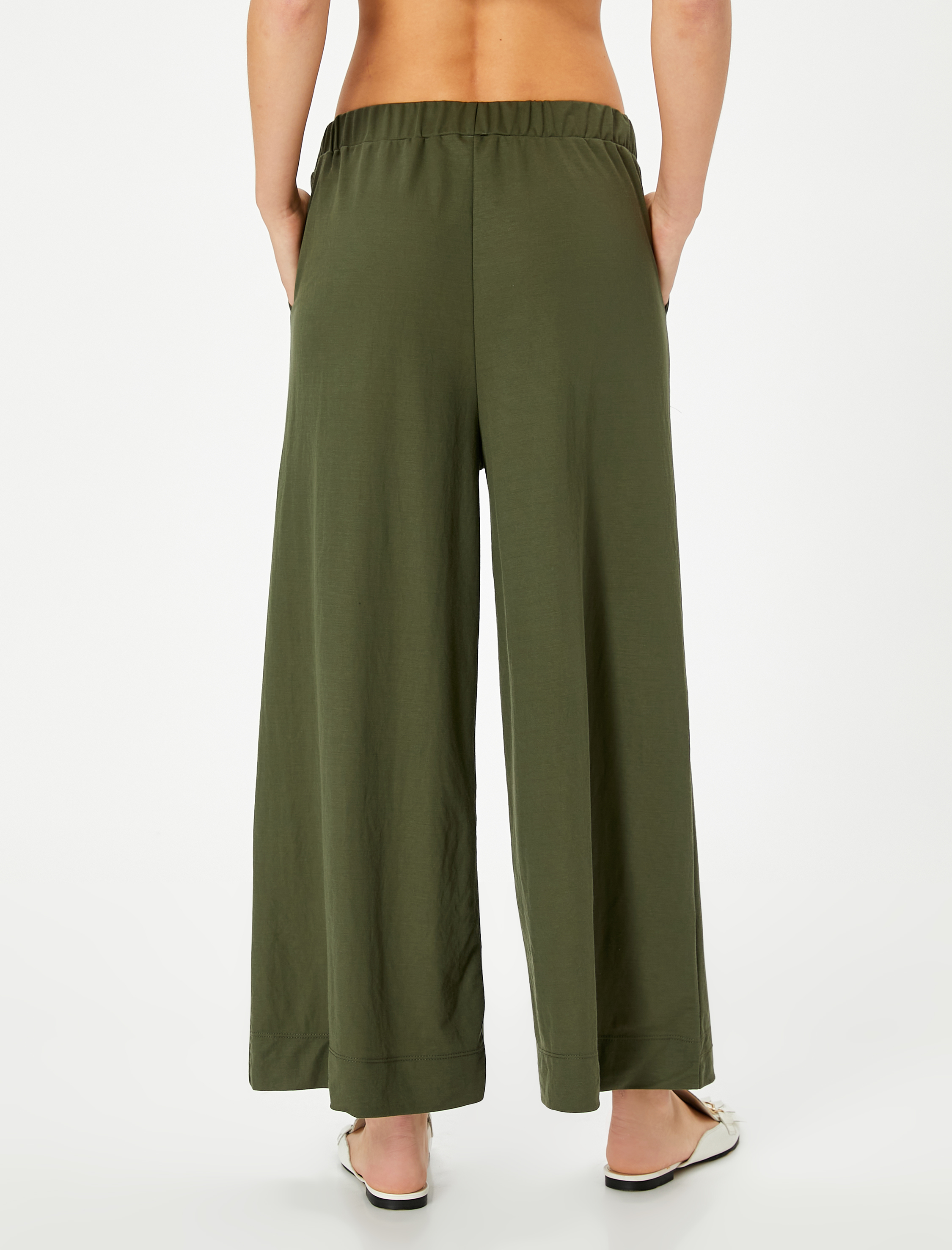   Bol Paça Pantolon Beli Lastikli Cep Detaylı