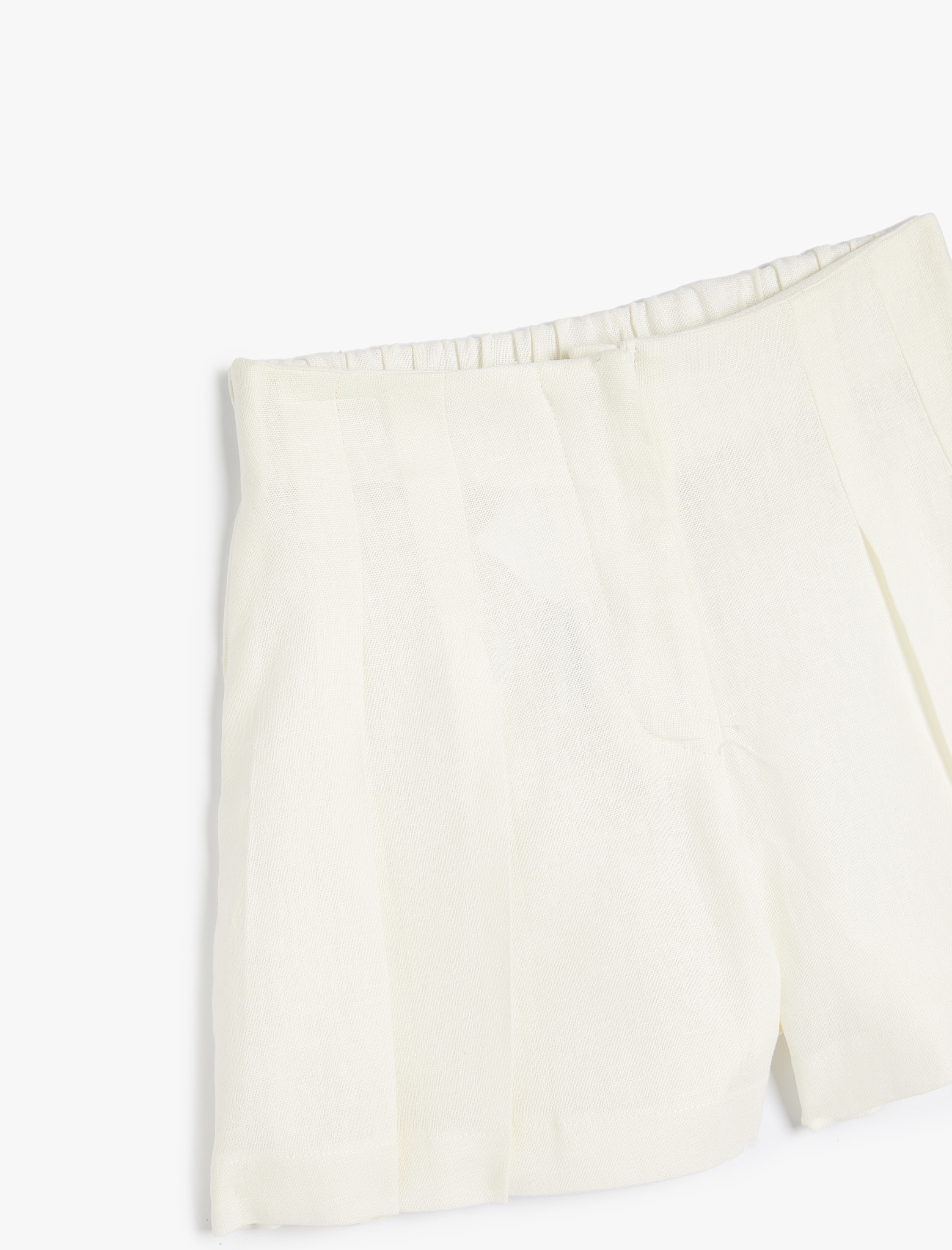  Kız Çocuk Keten Şort Pileli Diz Üstü Beli Lastikli