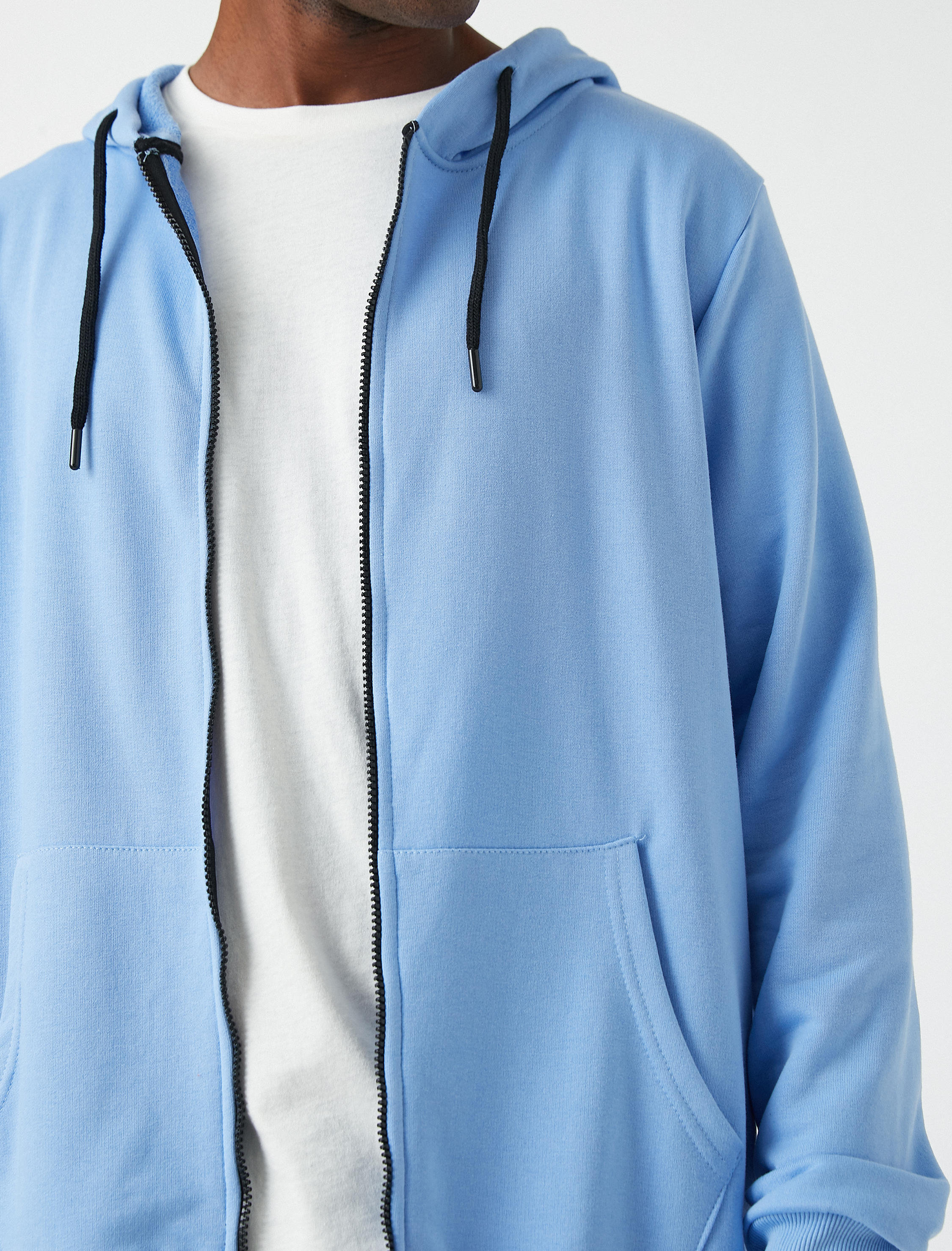   Fermuarlı Kapşonlu Sweatshirt