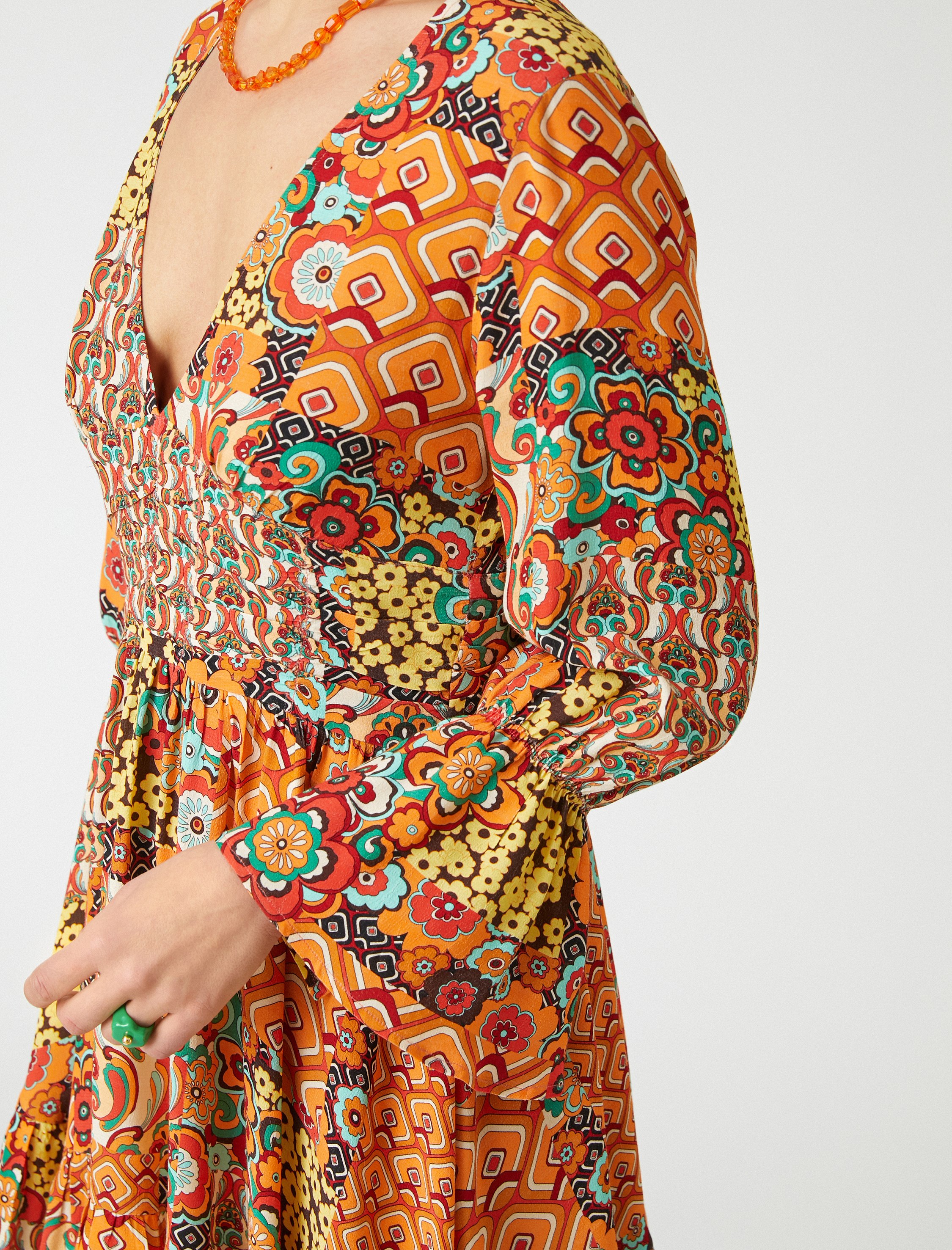   Mini Viskon Elbise Etnik Desenli Uzun Kollu