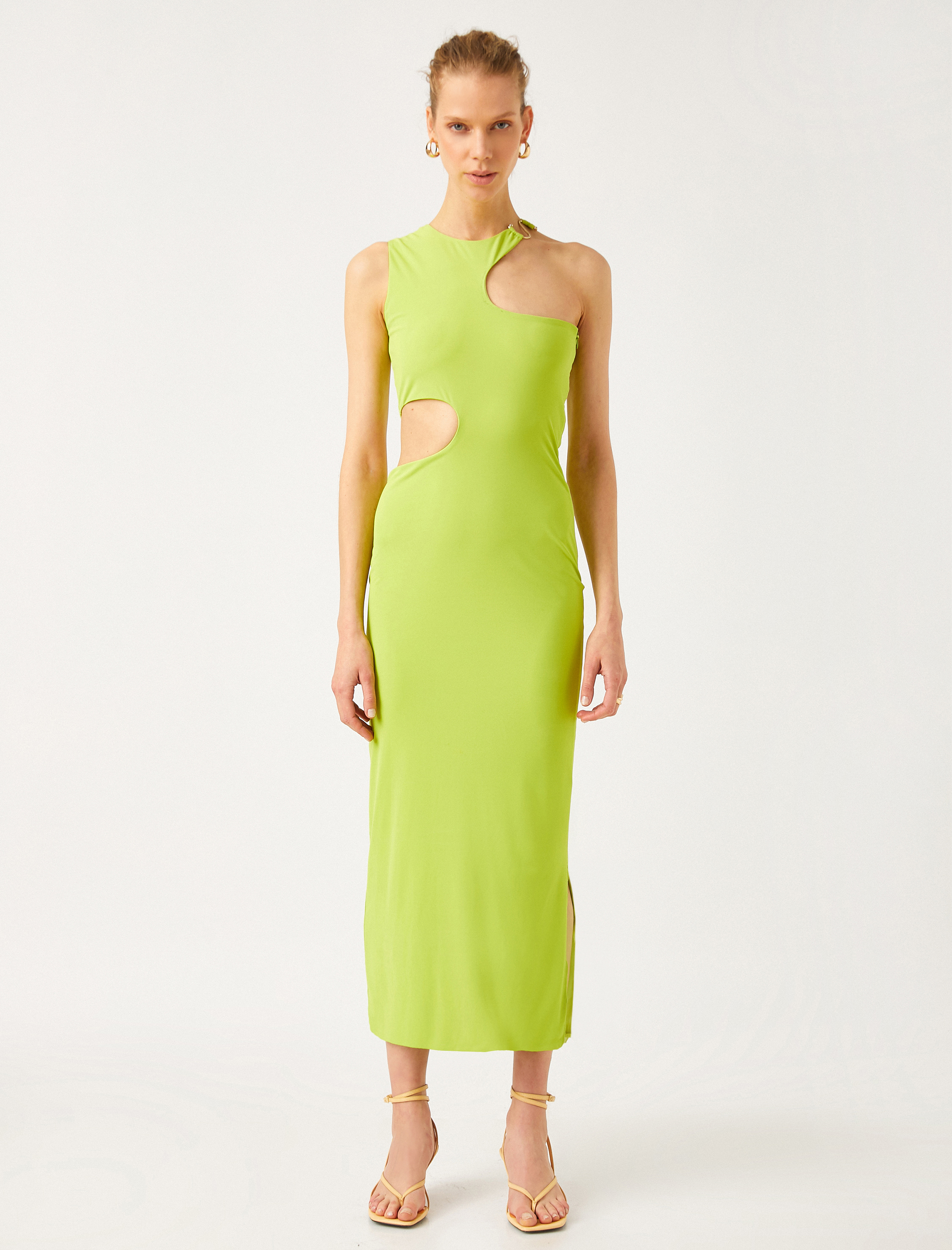   Pencere Detaylı Uzun Elbise Halter Yaka