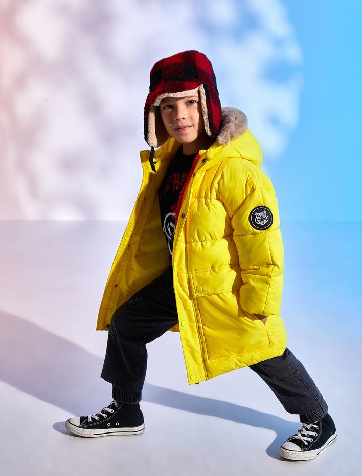 Erkek Çocuk Dolgulu Kapüşonlu Şişme Mont Suni Kürk Detaylı Cepli