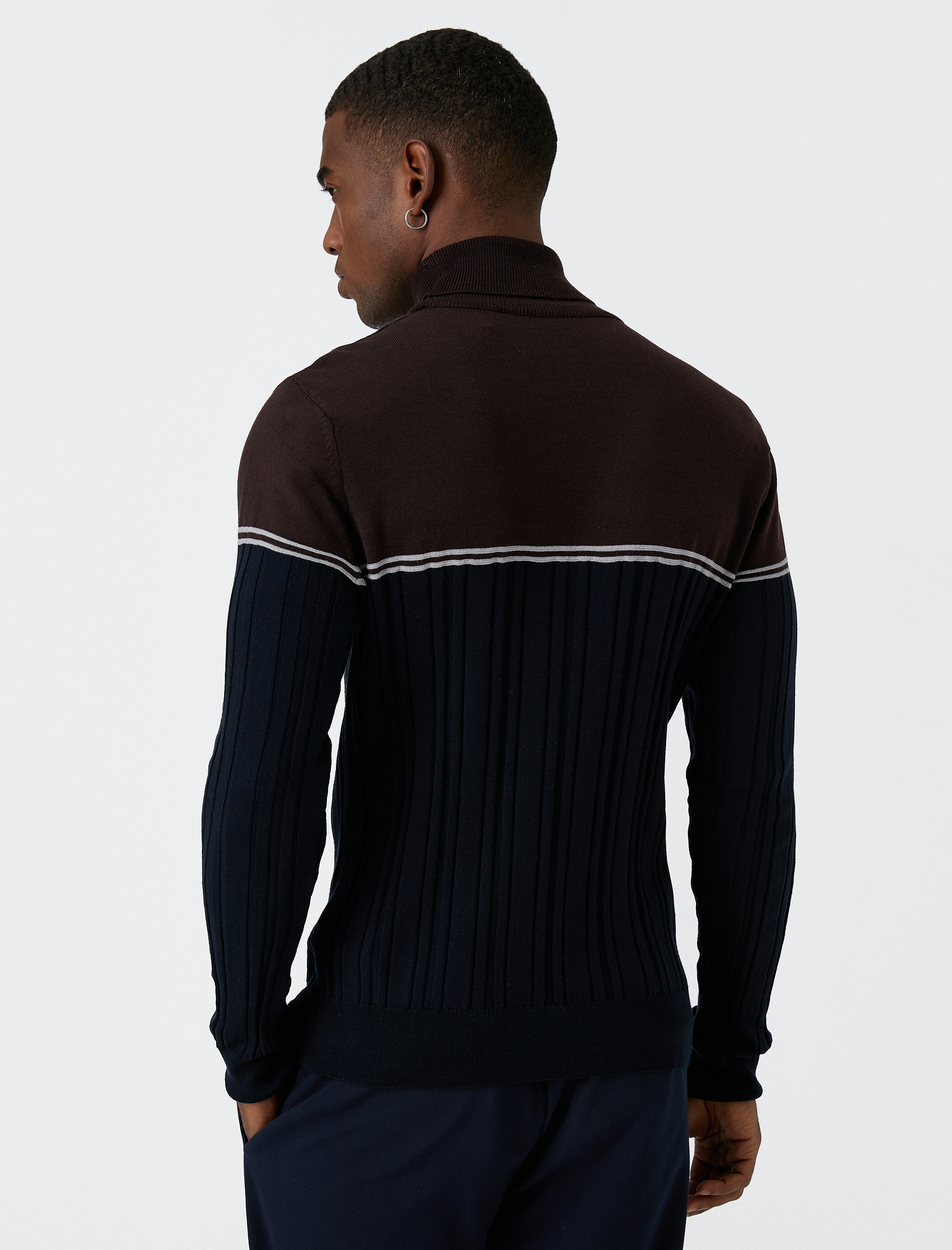   Balıkçı Yaka Triko Kazak Renk Bloklu