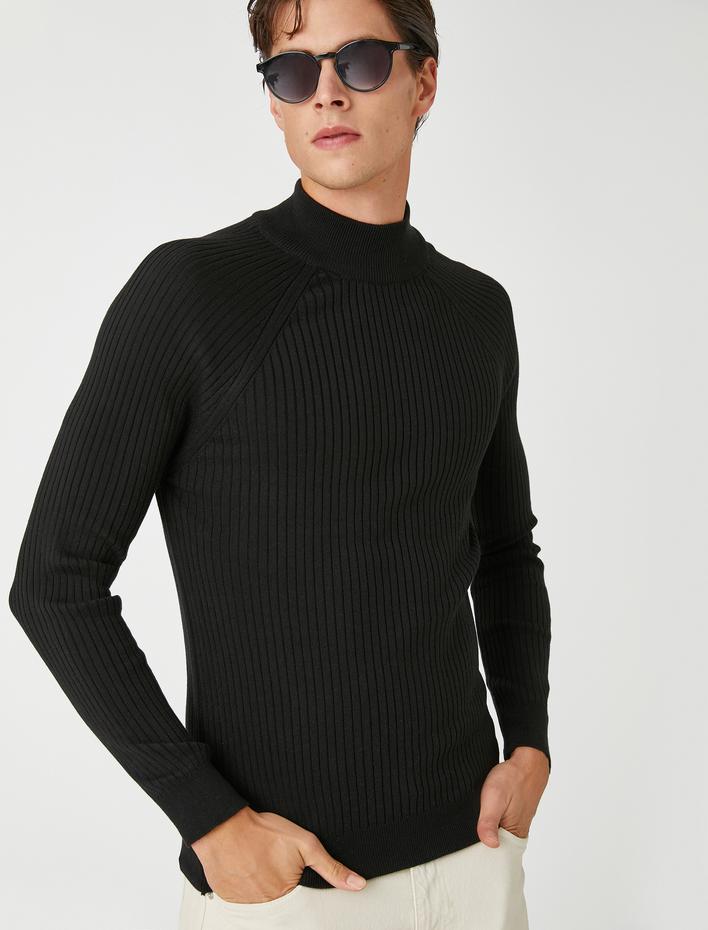  Basic Triko Kazak Yarım Balıkçı Yaka