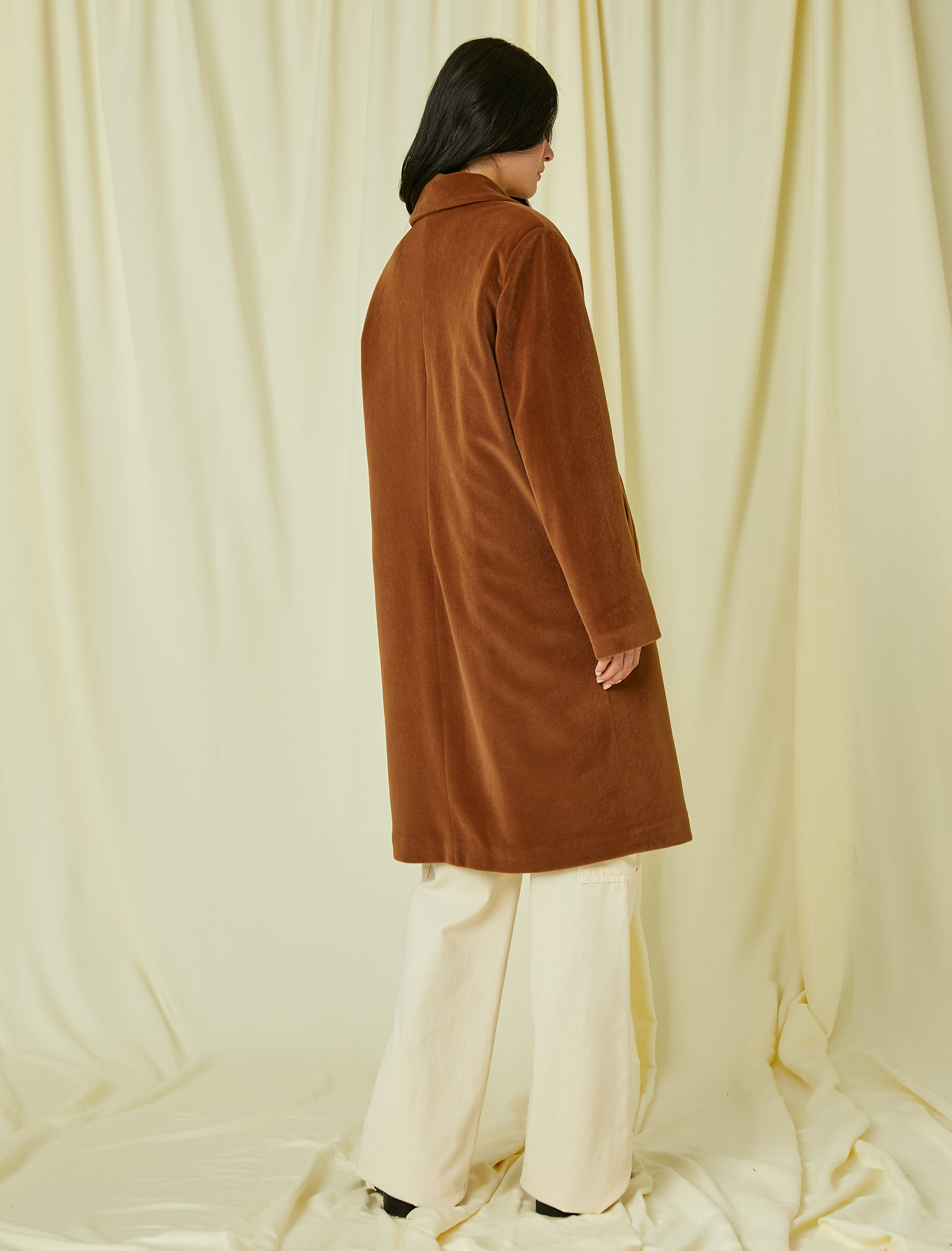   Kruvaze Uzun Kadife Kaban